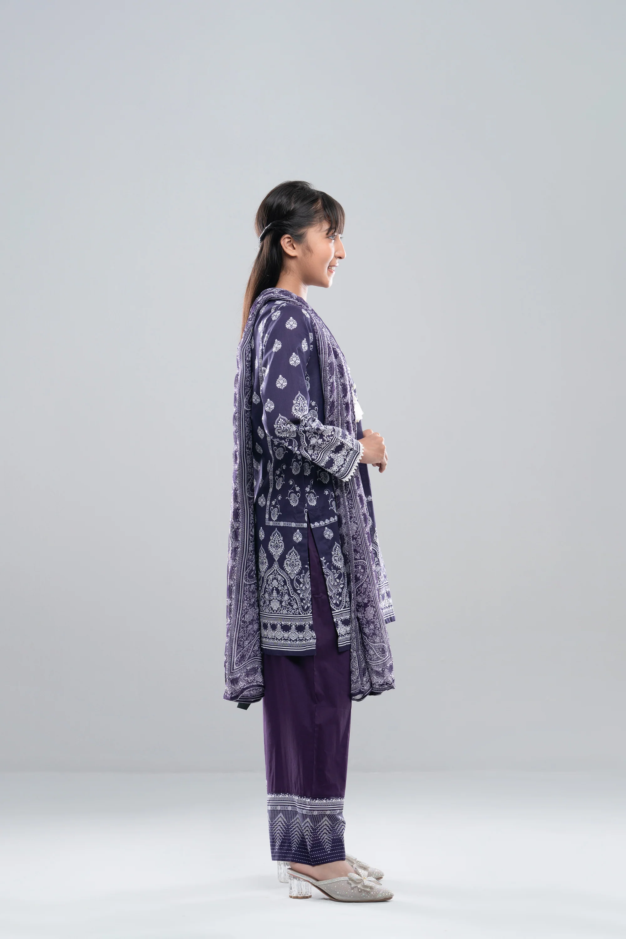 Smart Fit Printed Three-Piece Princess Lawn with Chiffon Dupatta (10-14 Years) - Image 4