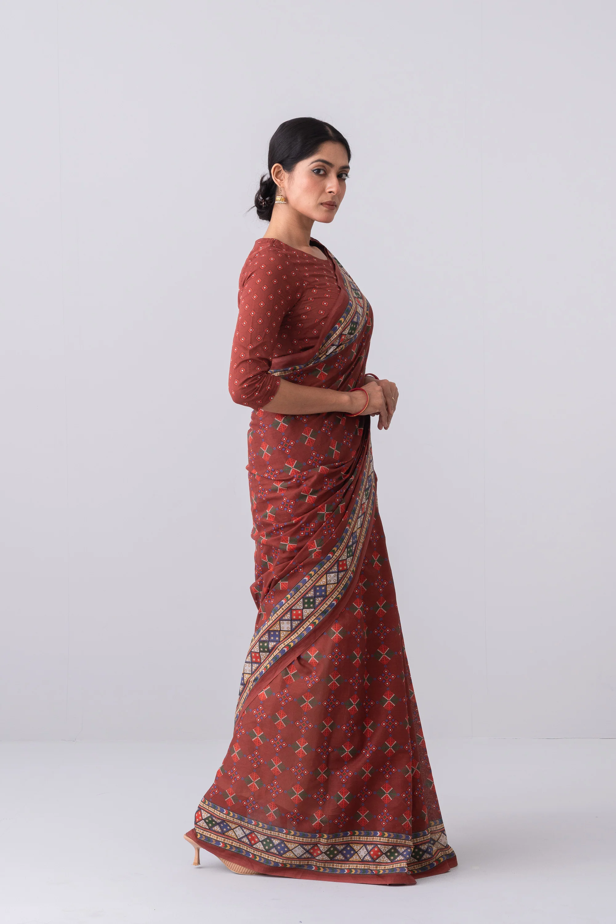Women's Saree - Image 6