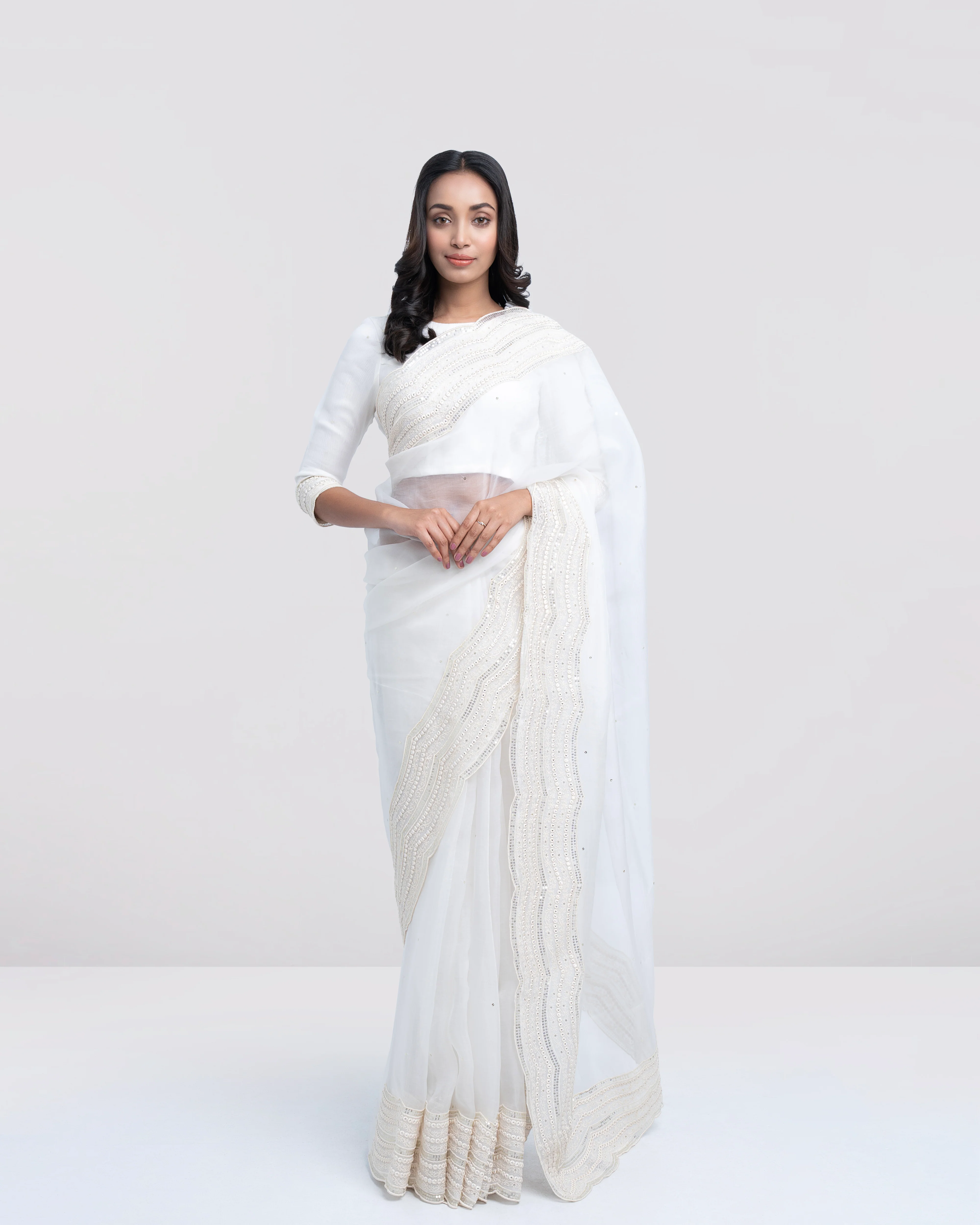 Women's Saree - Image 11