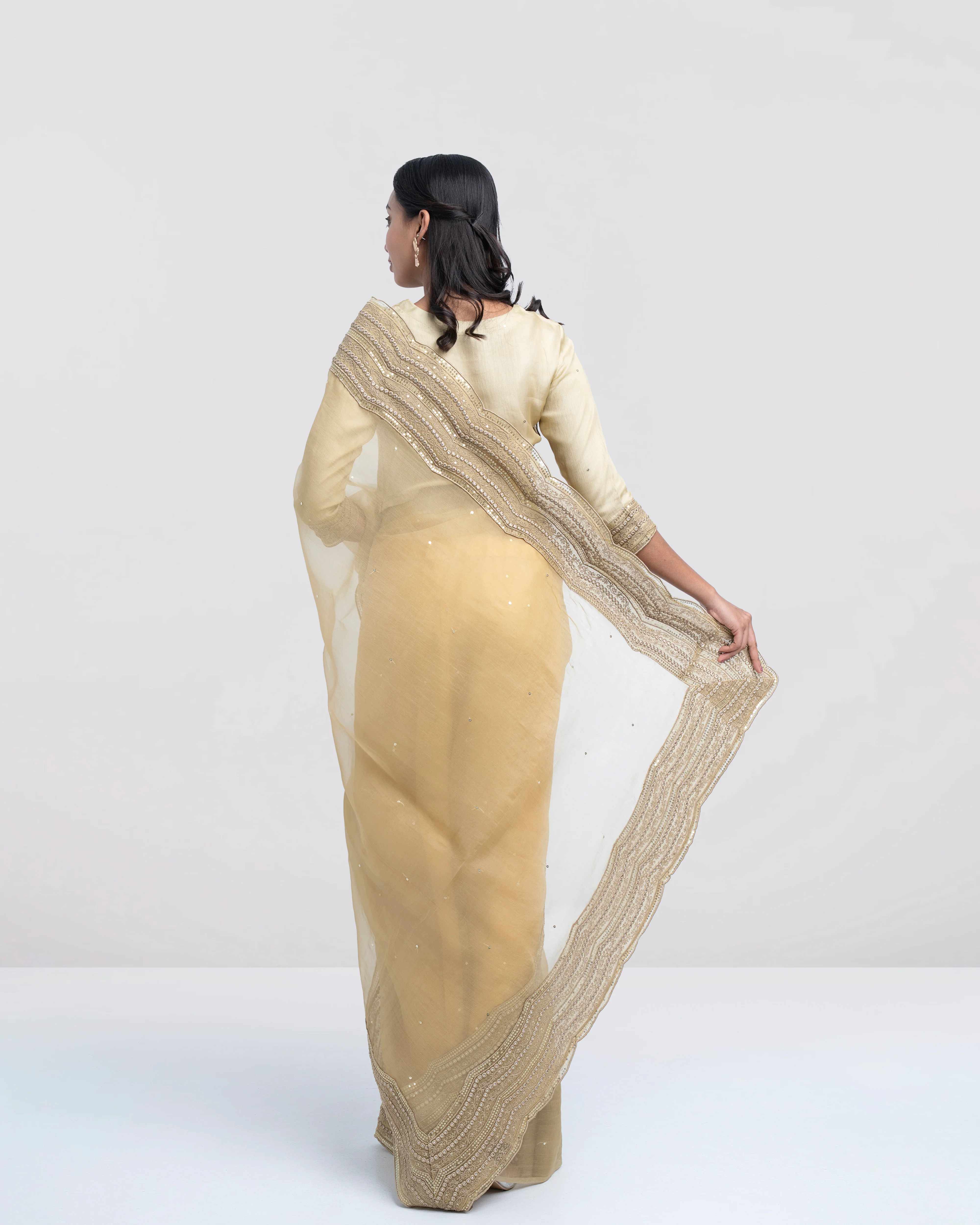 Women's Saree - Image 6