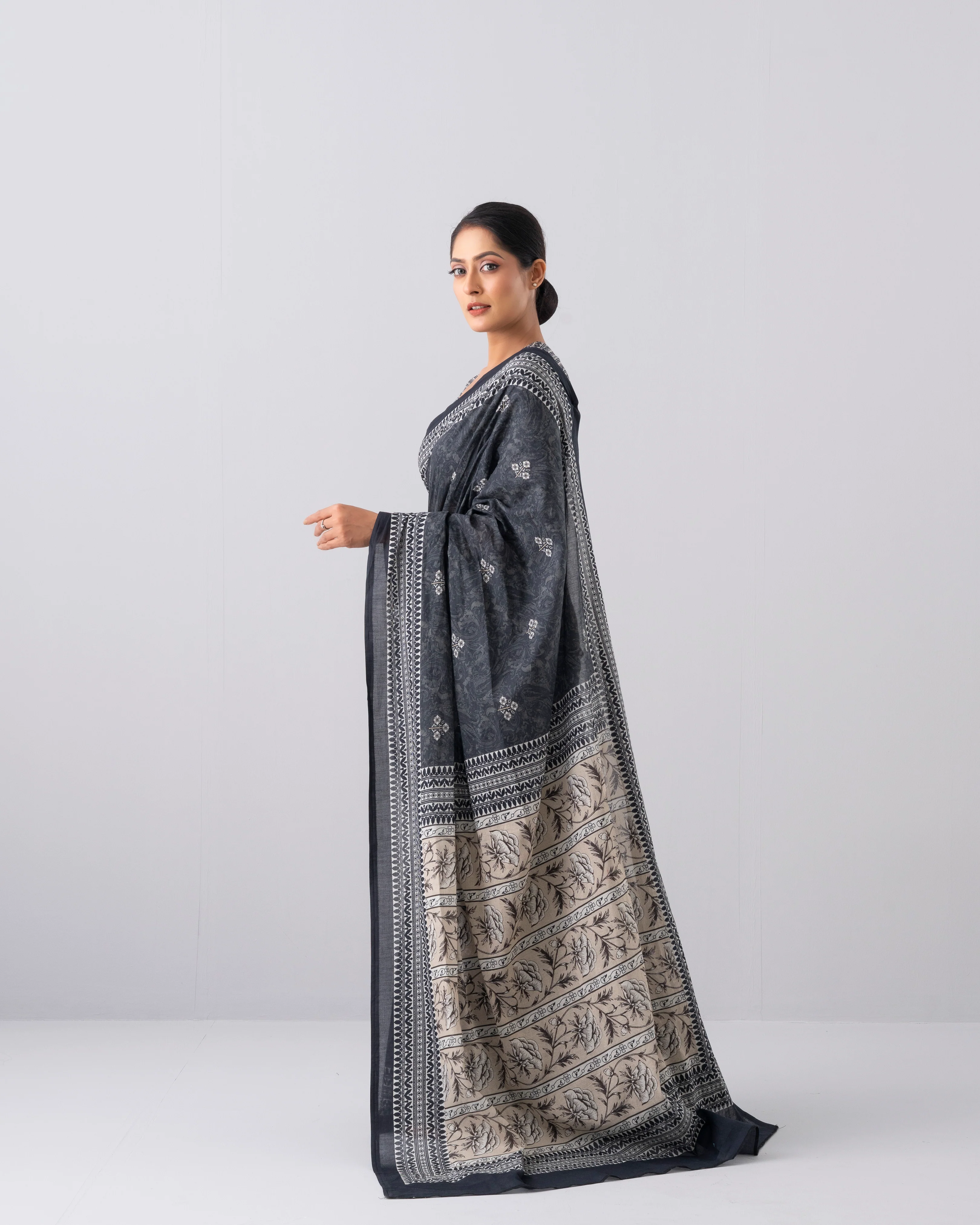 Digital Printed Cotton Saree - Image 11