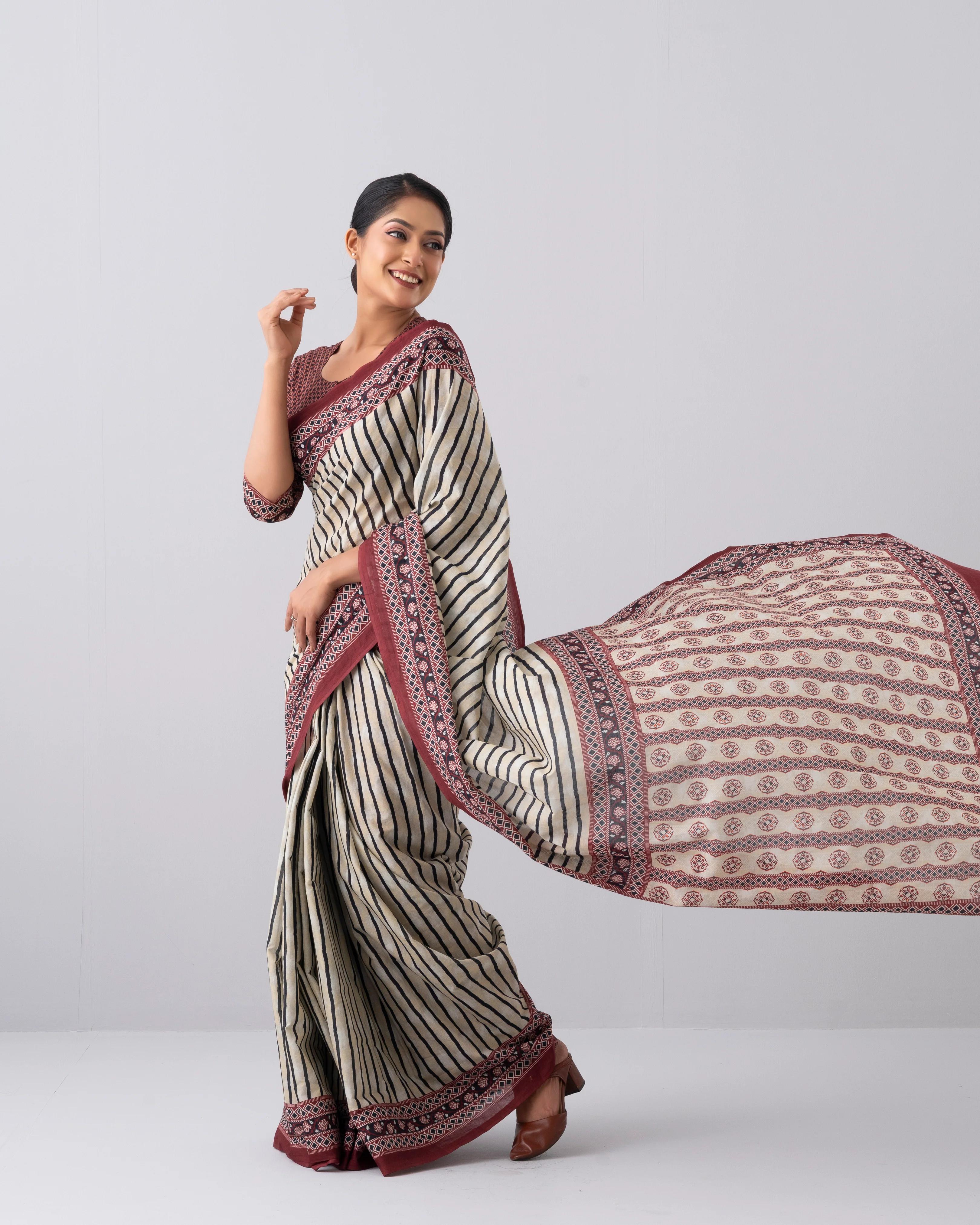 Digital Printed Cotton Saree - Image 8