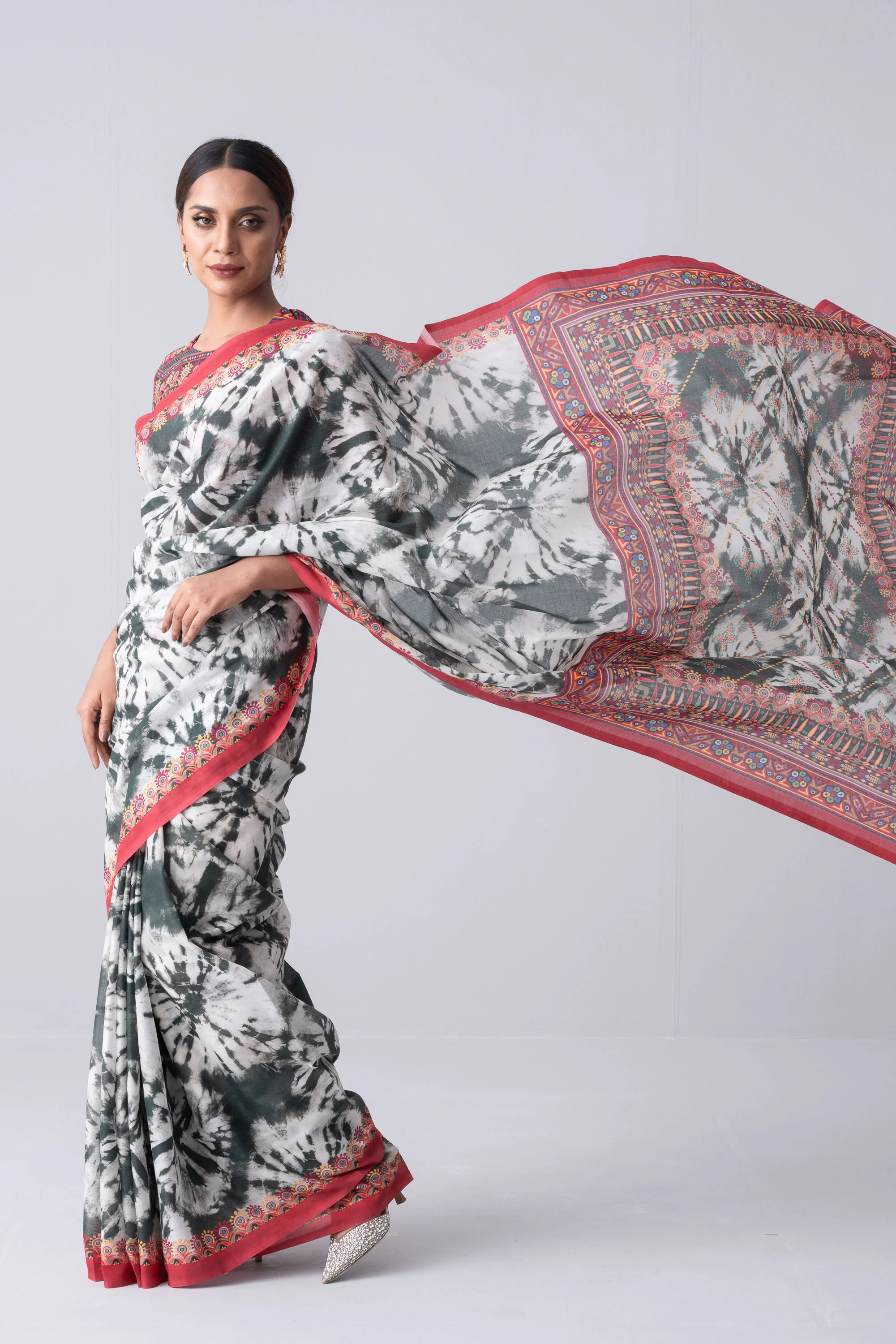 Printed Cotton Saree - Image 3