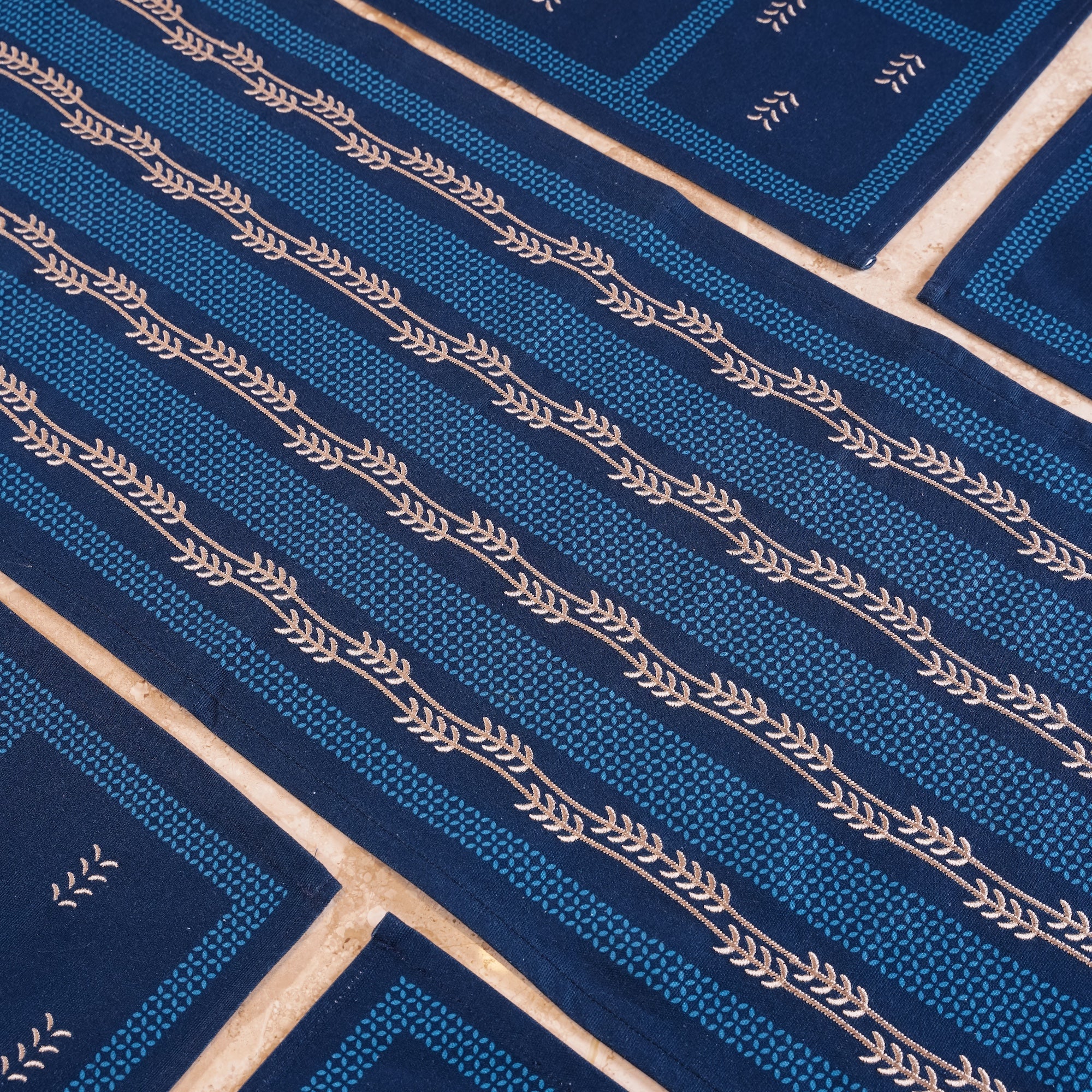 Table Mat - Navy Blue (13x19 Inch) - Image 3