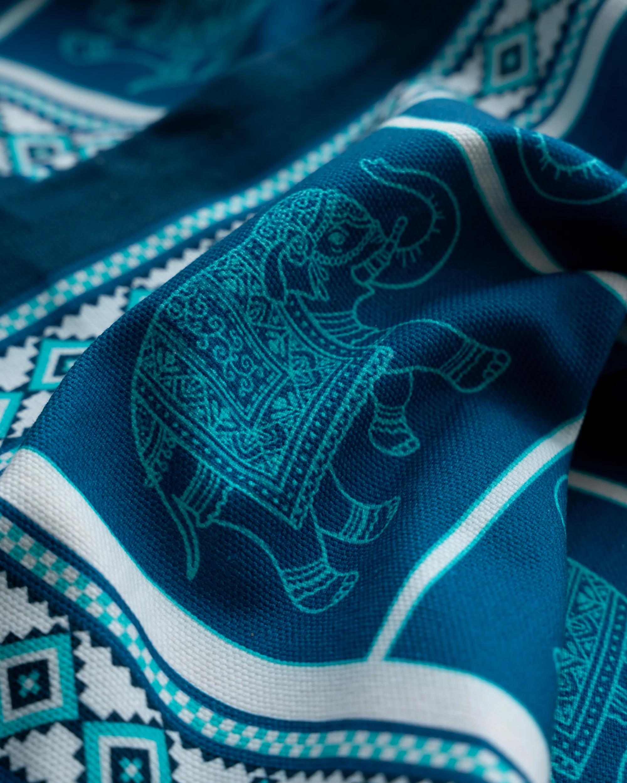Table Runner - Sapphire Blue - Image 4