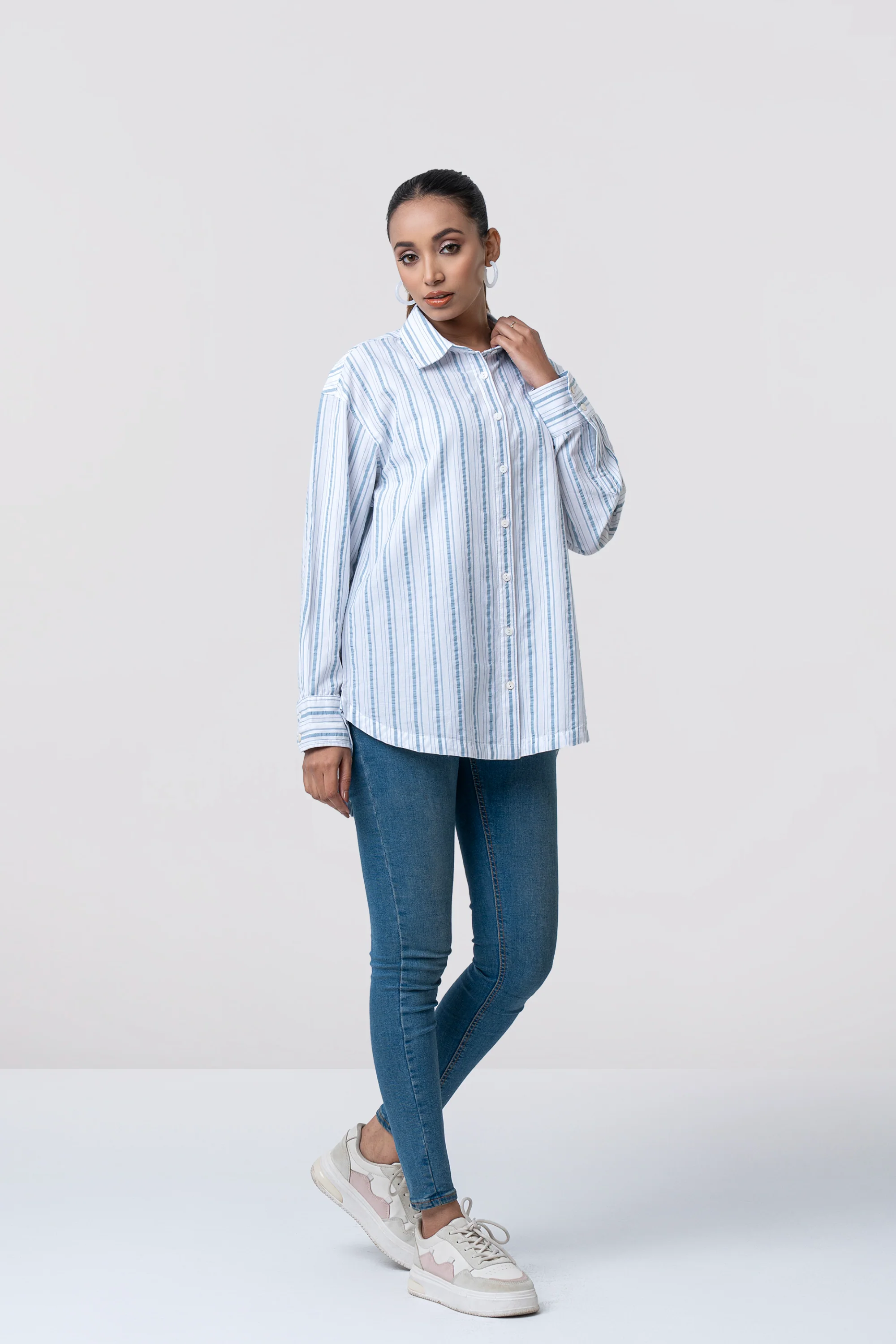 Relaxed Fit Striped Casual Shirt - Image 3