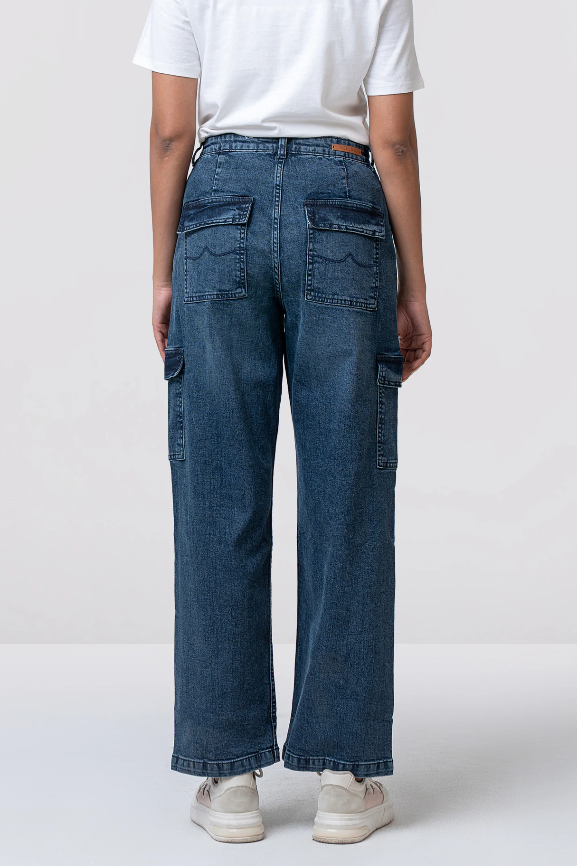Wide-Leg High-Waist Denim - Image 4