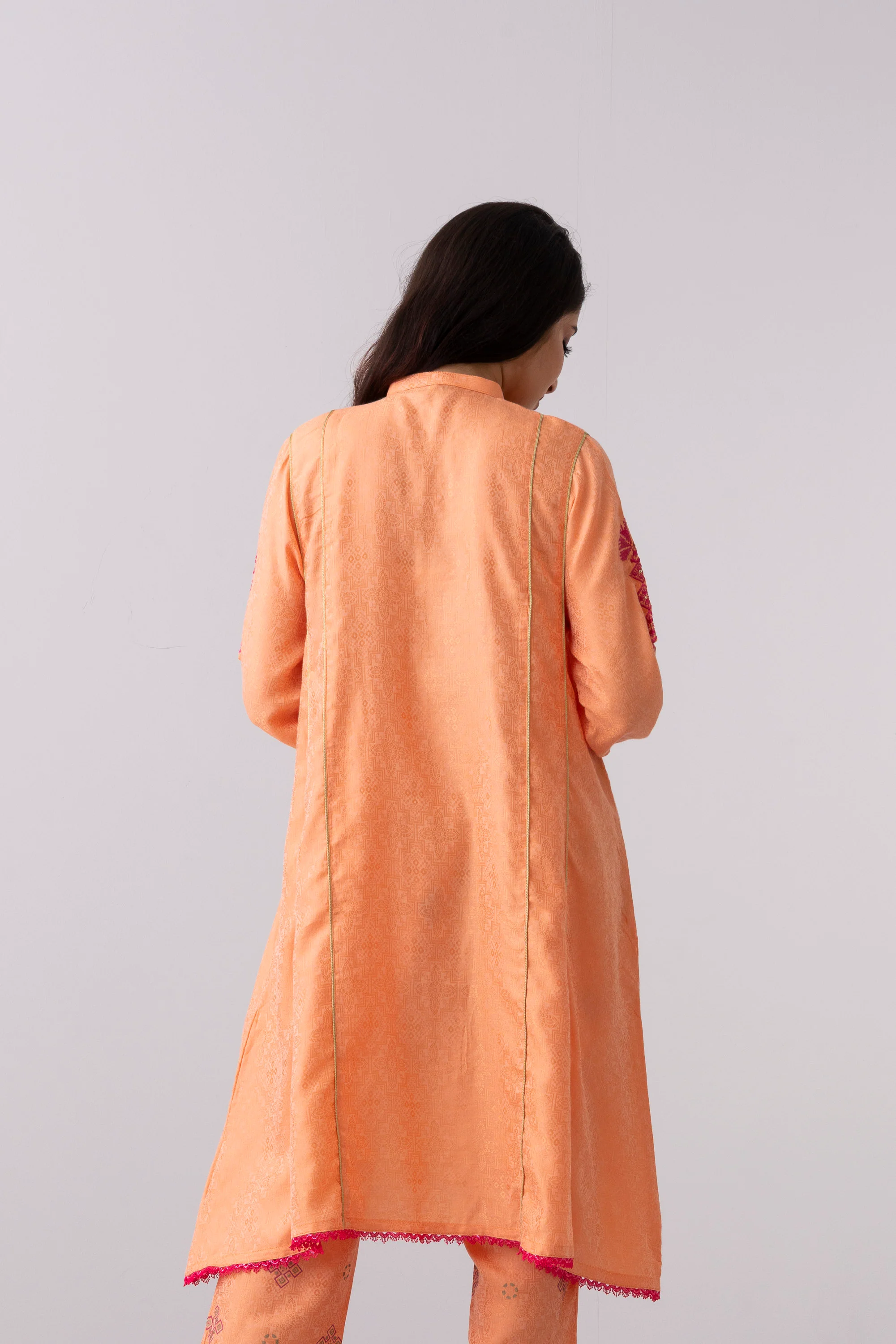 Relaxed Fit Embroidered Two-Piece Ethnic Set - Image 10