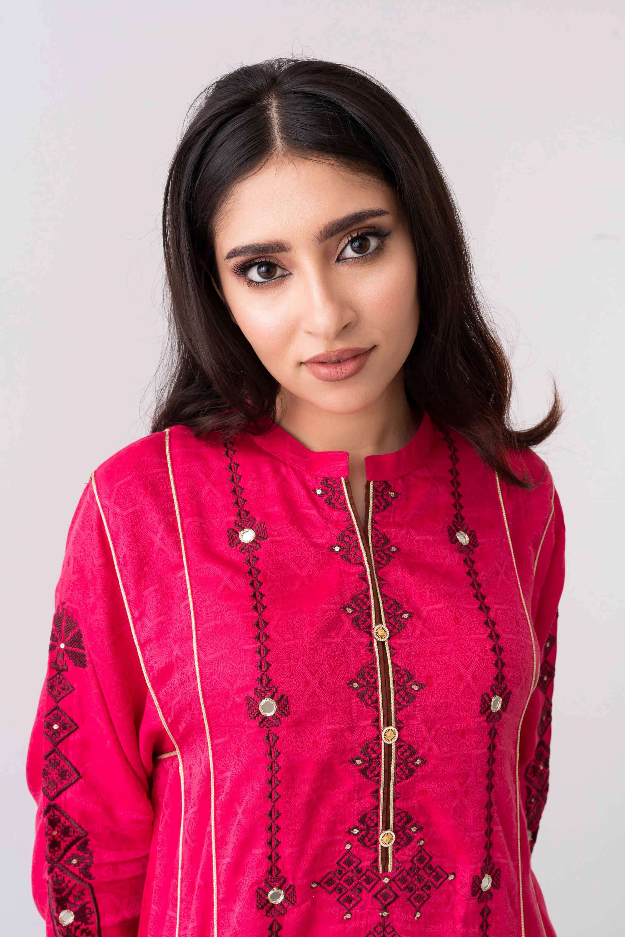 Relaxed Fit Embroidered Two-Piece Ethnic Set - Image 5