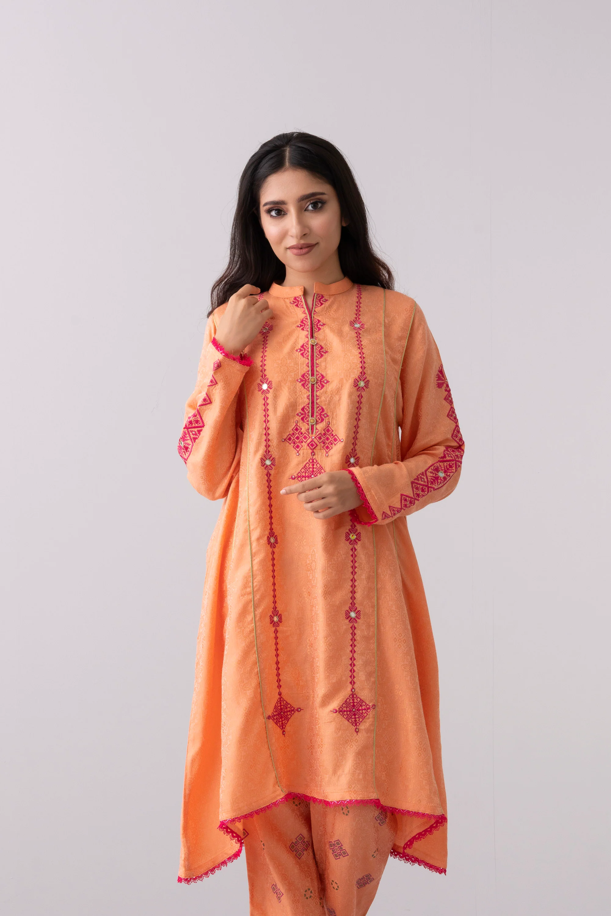 Relaxed Fit Embroidered Two-Piece Ethnic Set - Image 8
