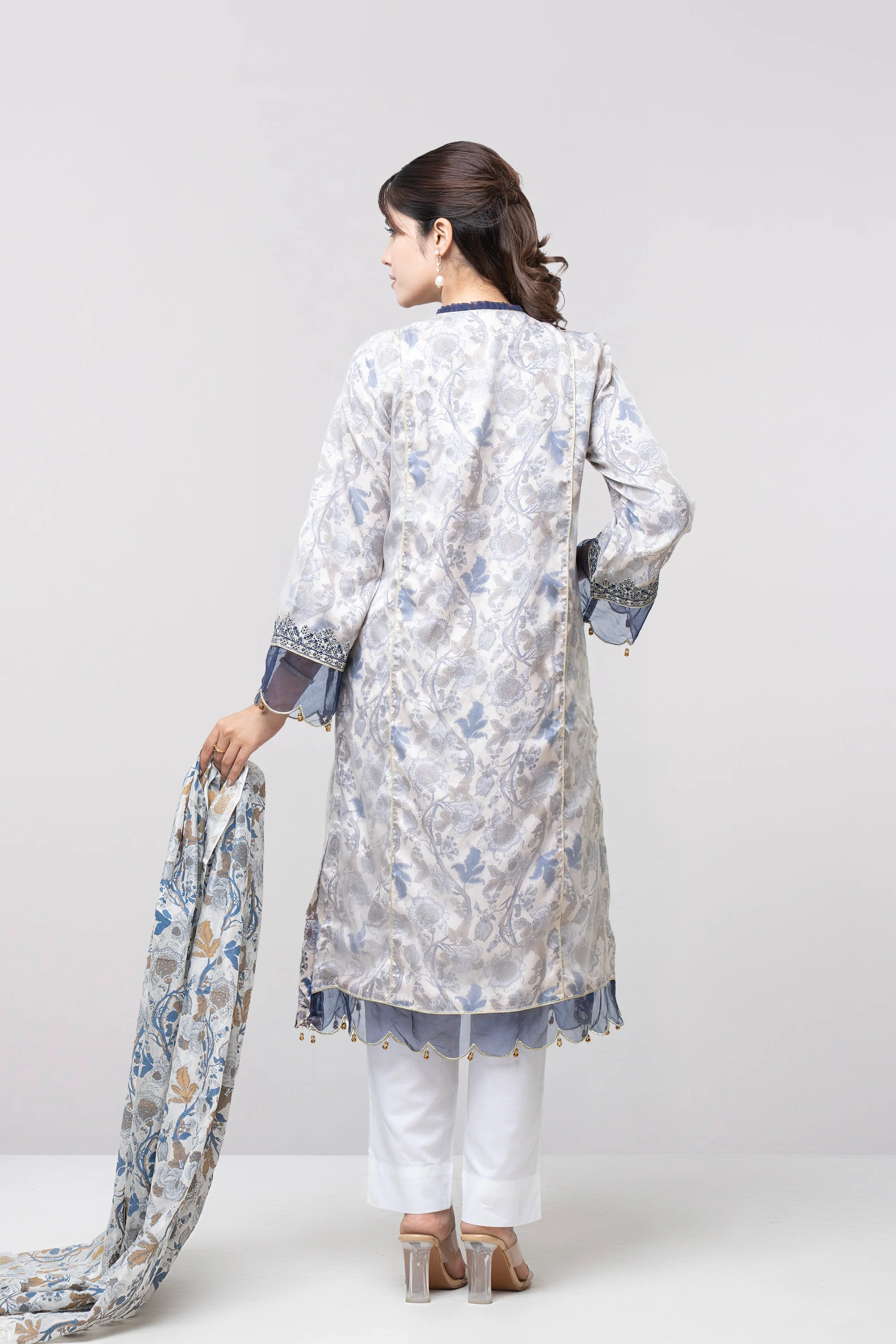 Smart Fit Embroidered Two-Piece Ethnic Set with Silk Dupatta - Image 4