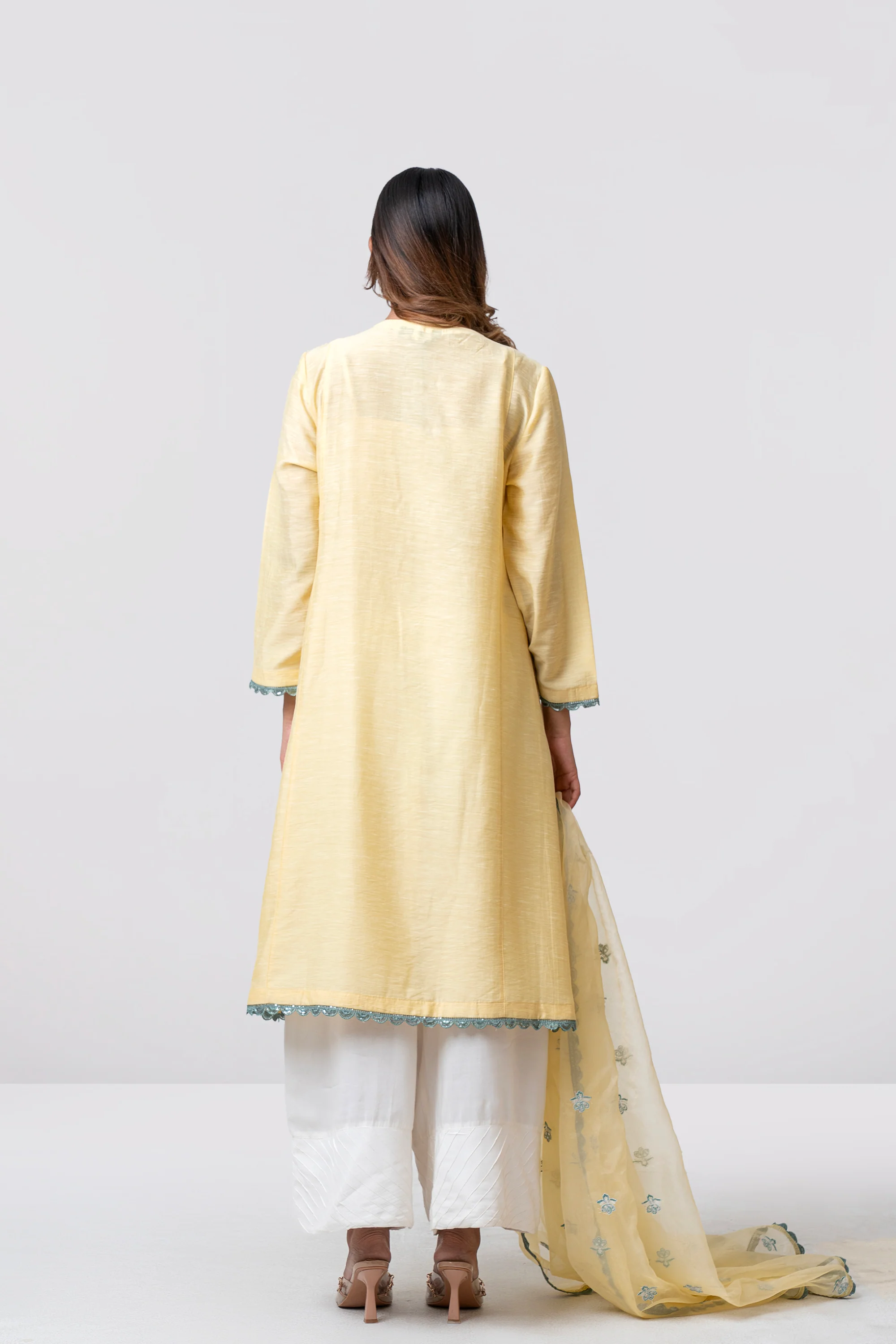 Smart Fit Embellished Two-Piece Formal Ethnic Set with Organza Dupatta - Image 5