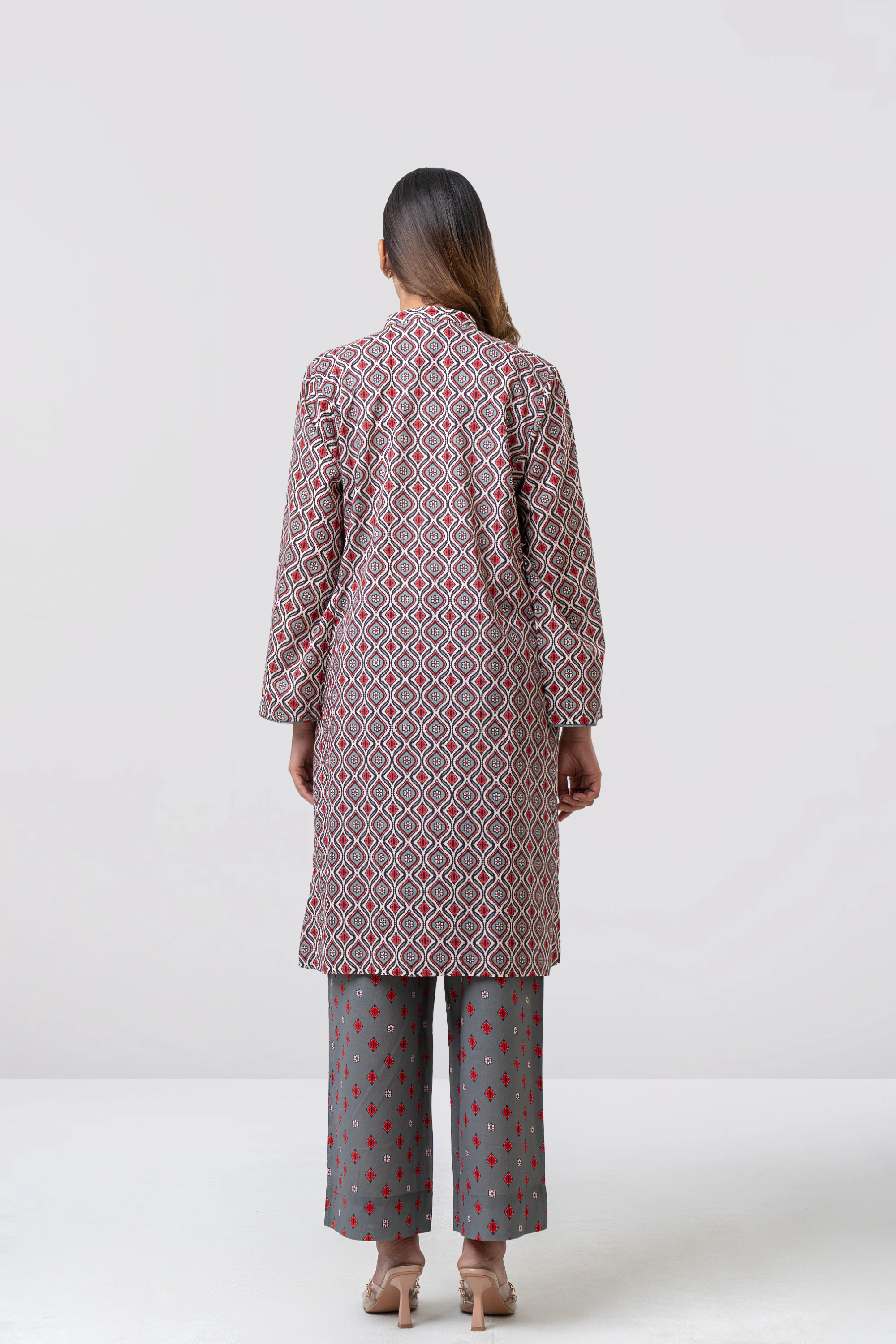 Relaxed Fit Printed Two-Piece Ethnic Set - Image 5