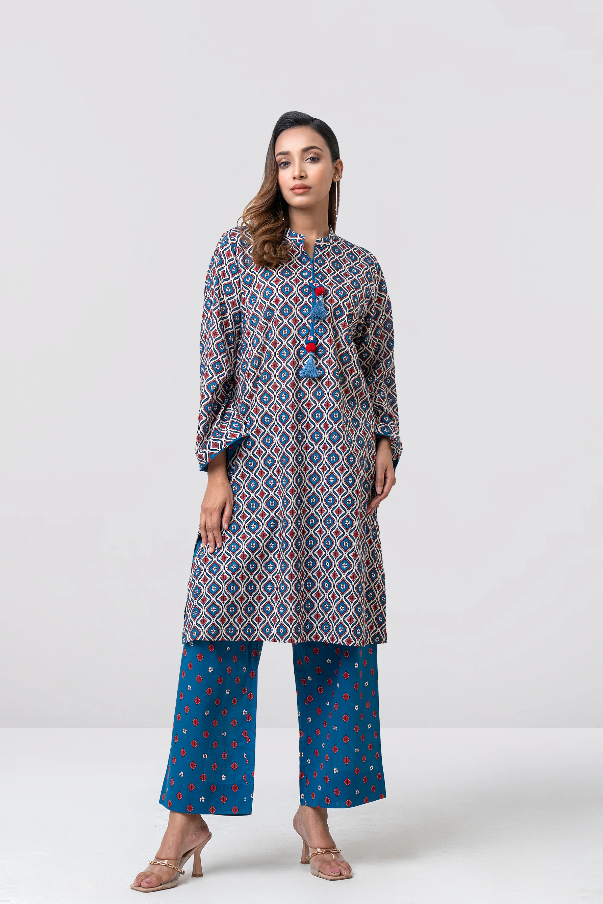 Relaxed Fit Printed Two-Piece Ethnic Set - Image 5