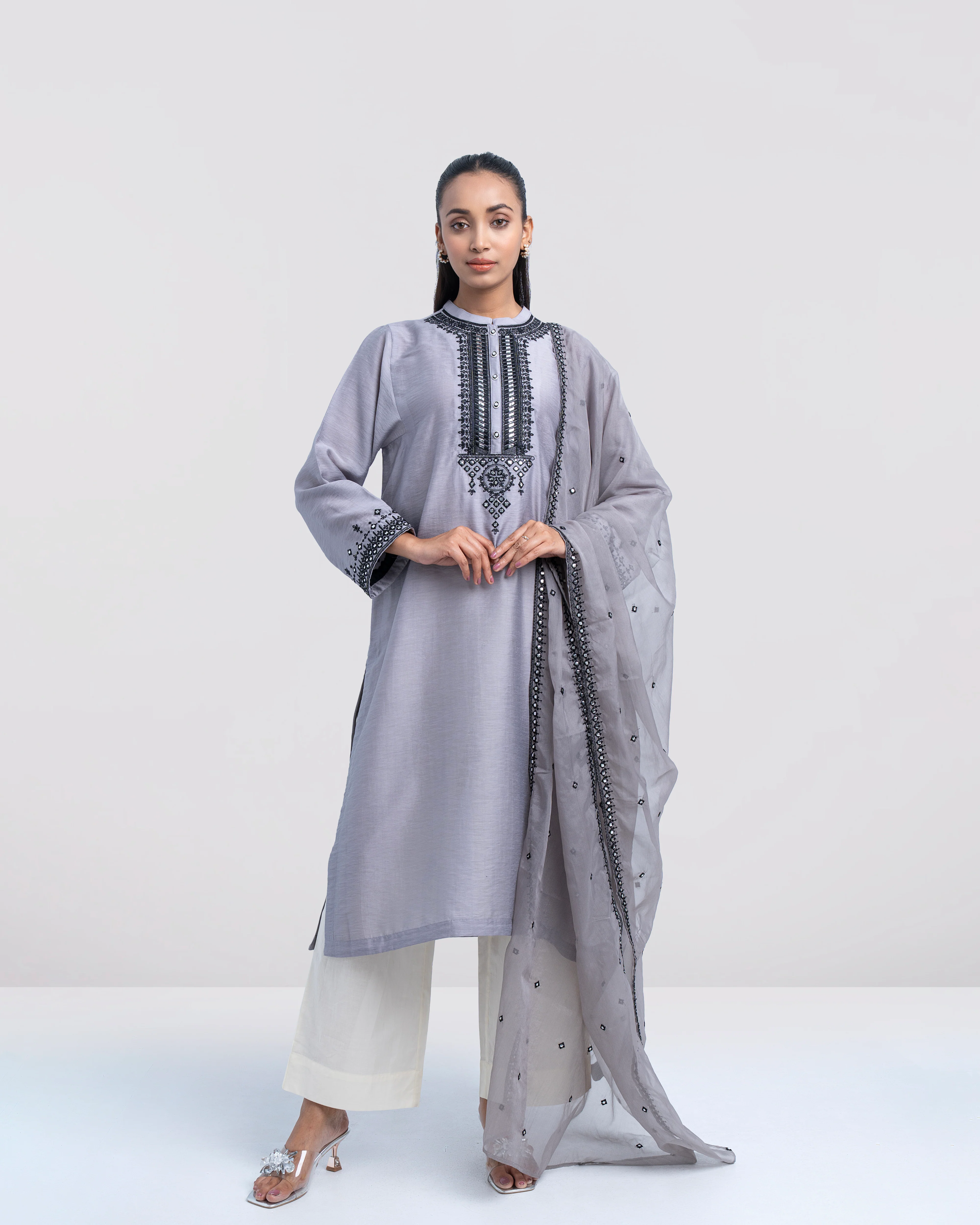 Relaxed Fit Semi-Formal Two-Piece Ethnic Set - Image 11