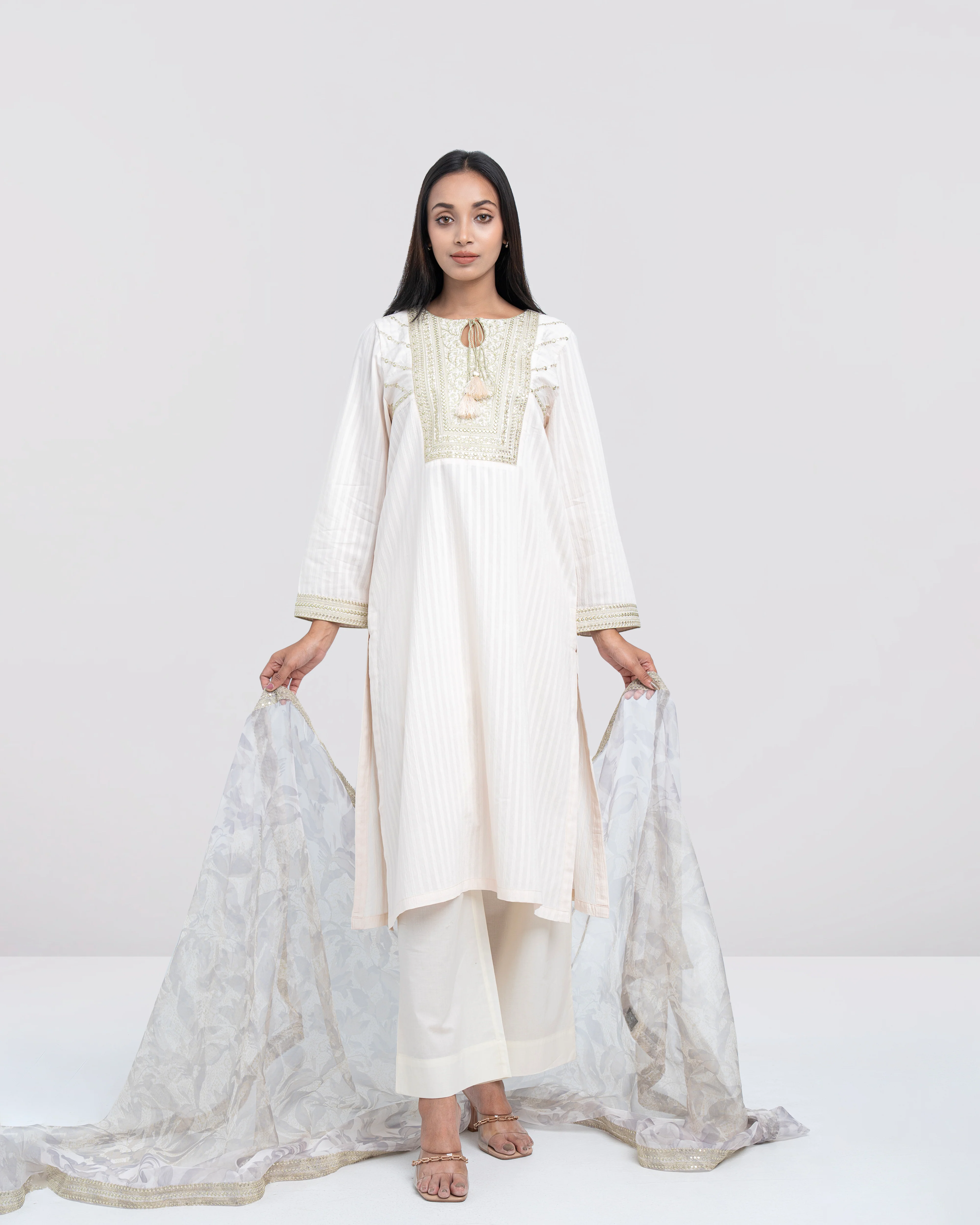 Smart Fit Embellished Two-Piece Formal Ethnic Set with Organza Dupatta