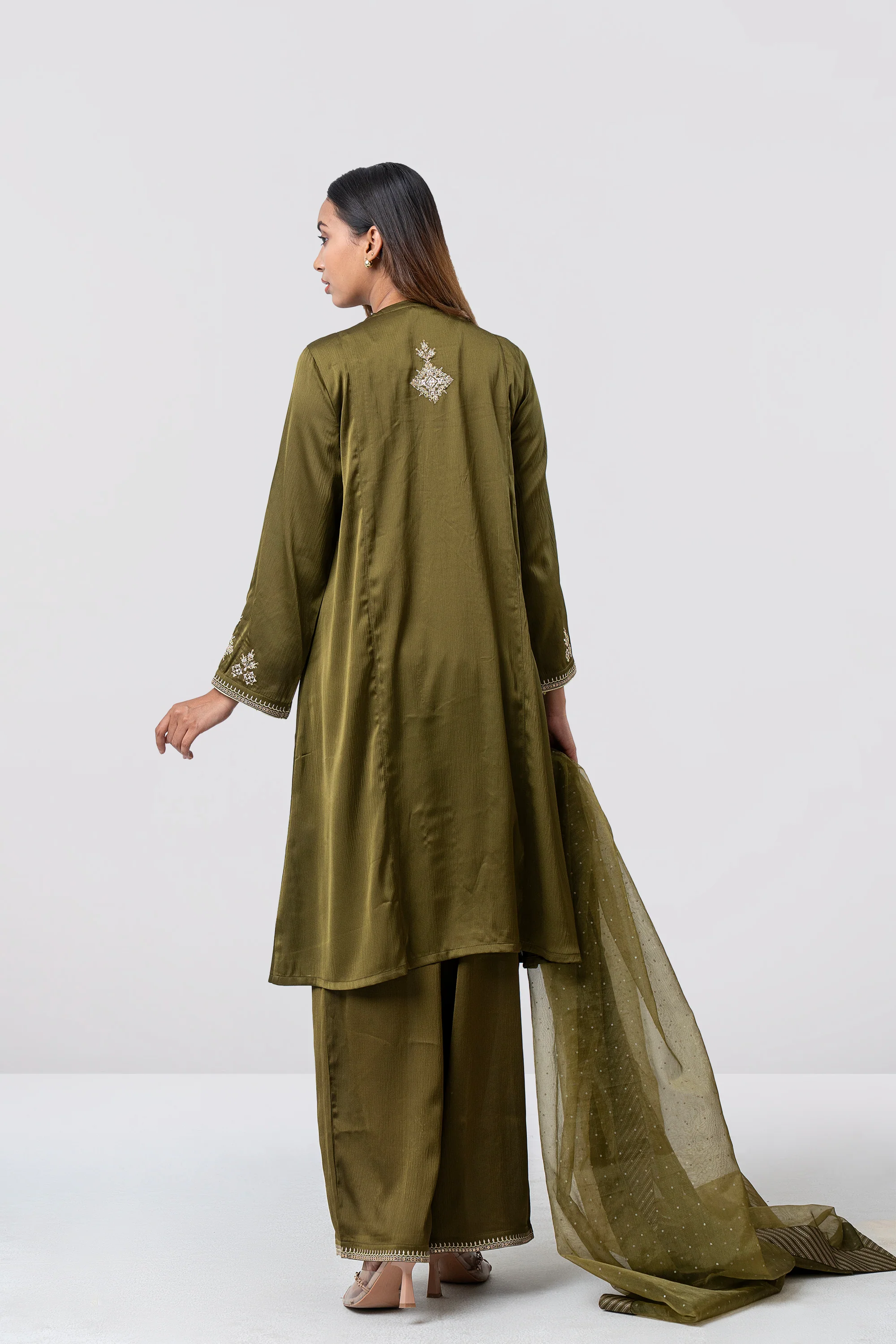 Smart Fit Embroidered Three-Piece Formal Ethnic Set with Organza Dupatta - Image 10