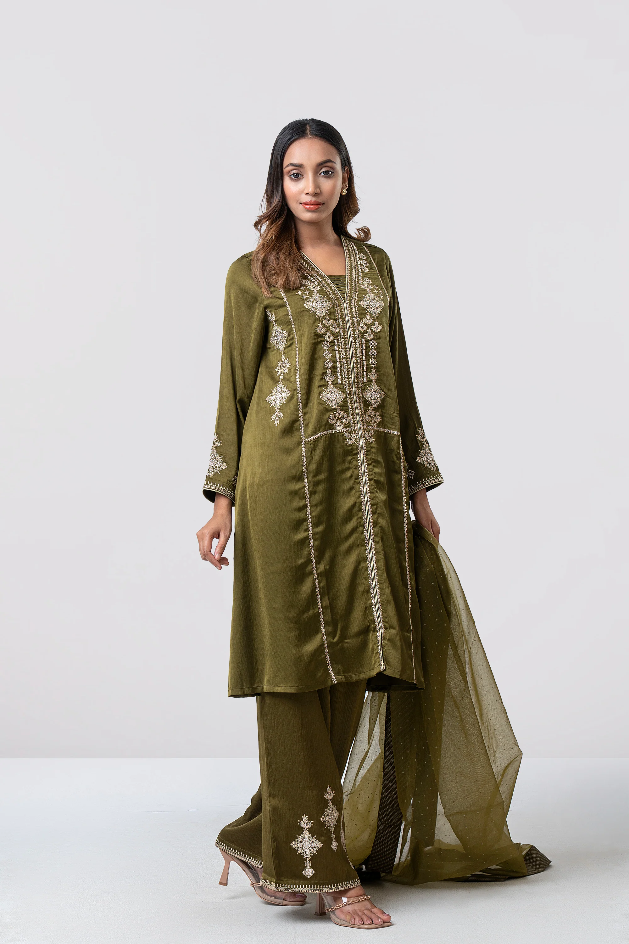 Smart Fit Embroidered Three-Piece Formal Ethnic Set with Organza Dupatta - Image 9