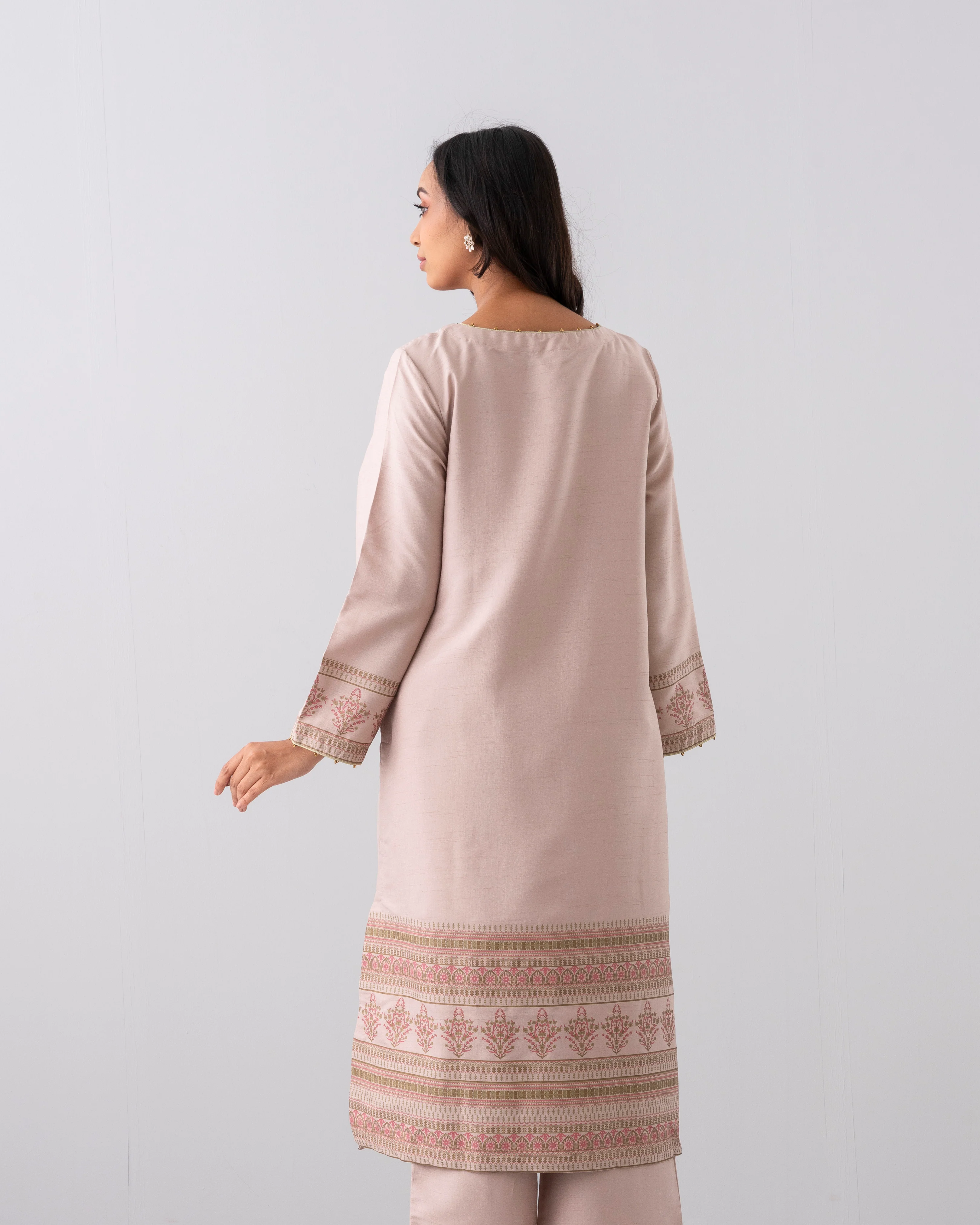Smart Fit Embroidered Three-Piece Semi-Formal Ethnic Set with Organza Dupatta - Image 10