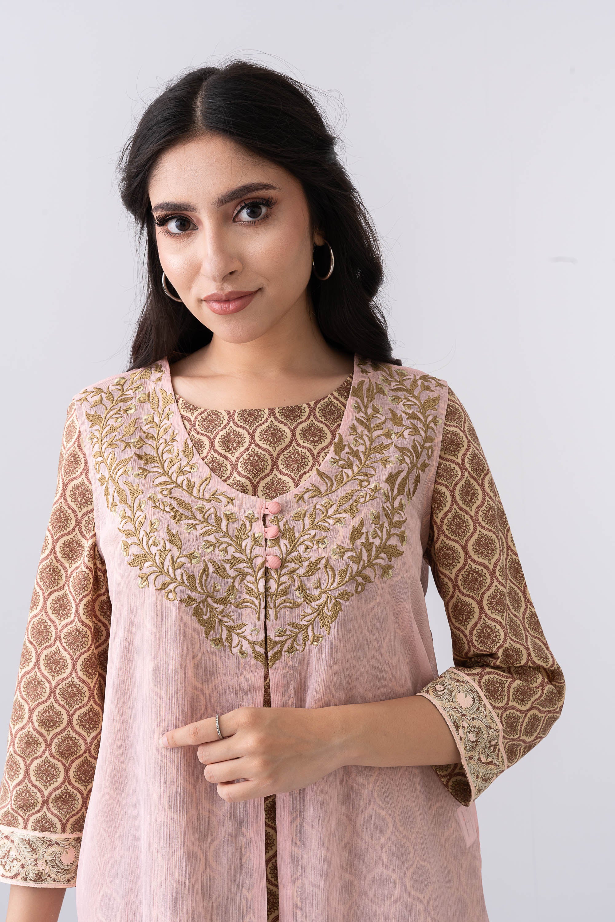 Smart Fit Double-Layered Ethnic Kurta - Image 5