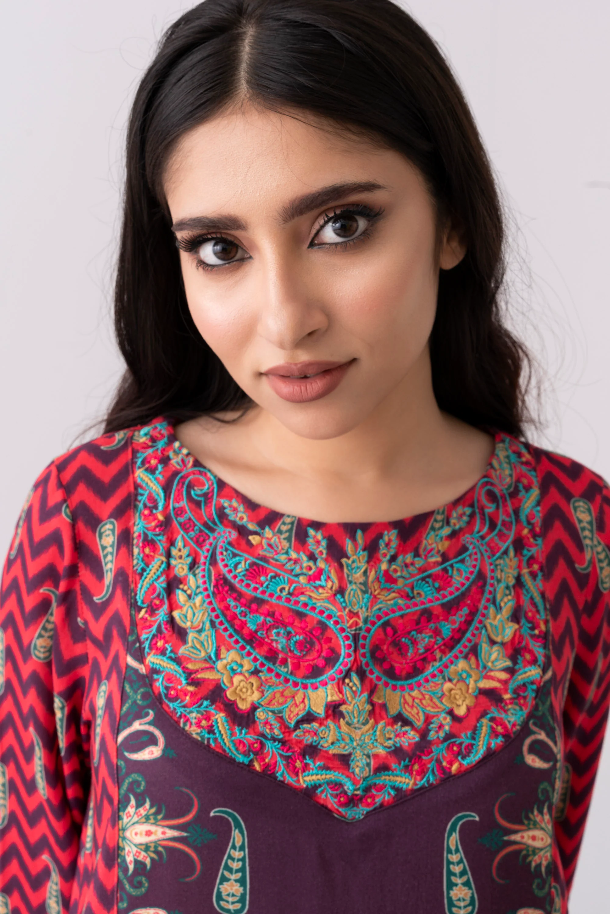 Smart Fit Embroidered Viscose Ethnic Kurta - Image 5