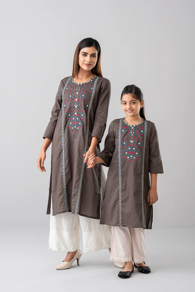 Smart Fit Embroidered Ethnic Kurta - Image 14