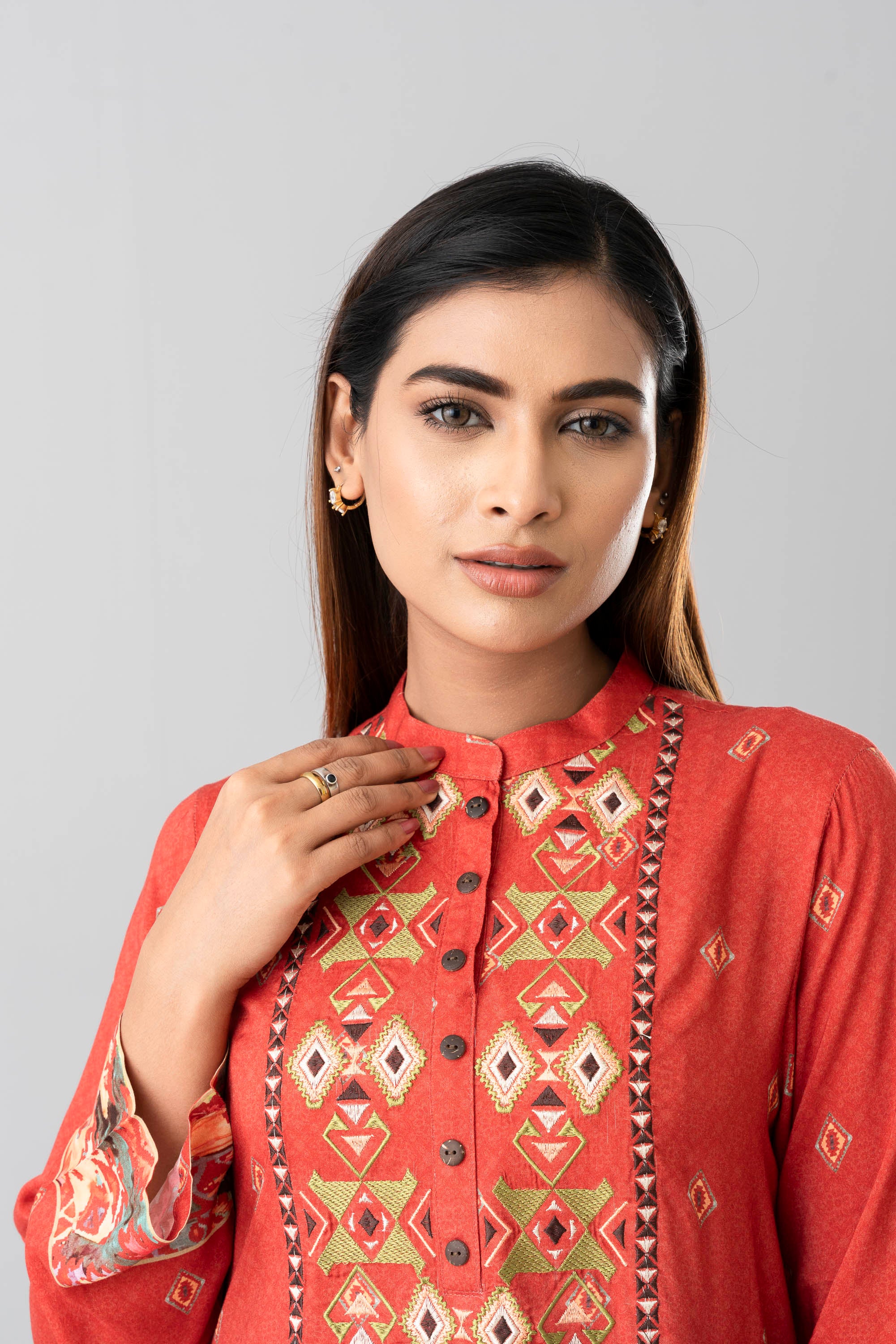 Smart Fit Embroidered Ethnic Kurta - Image 5