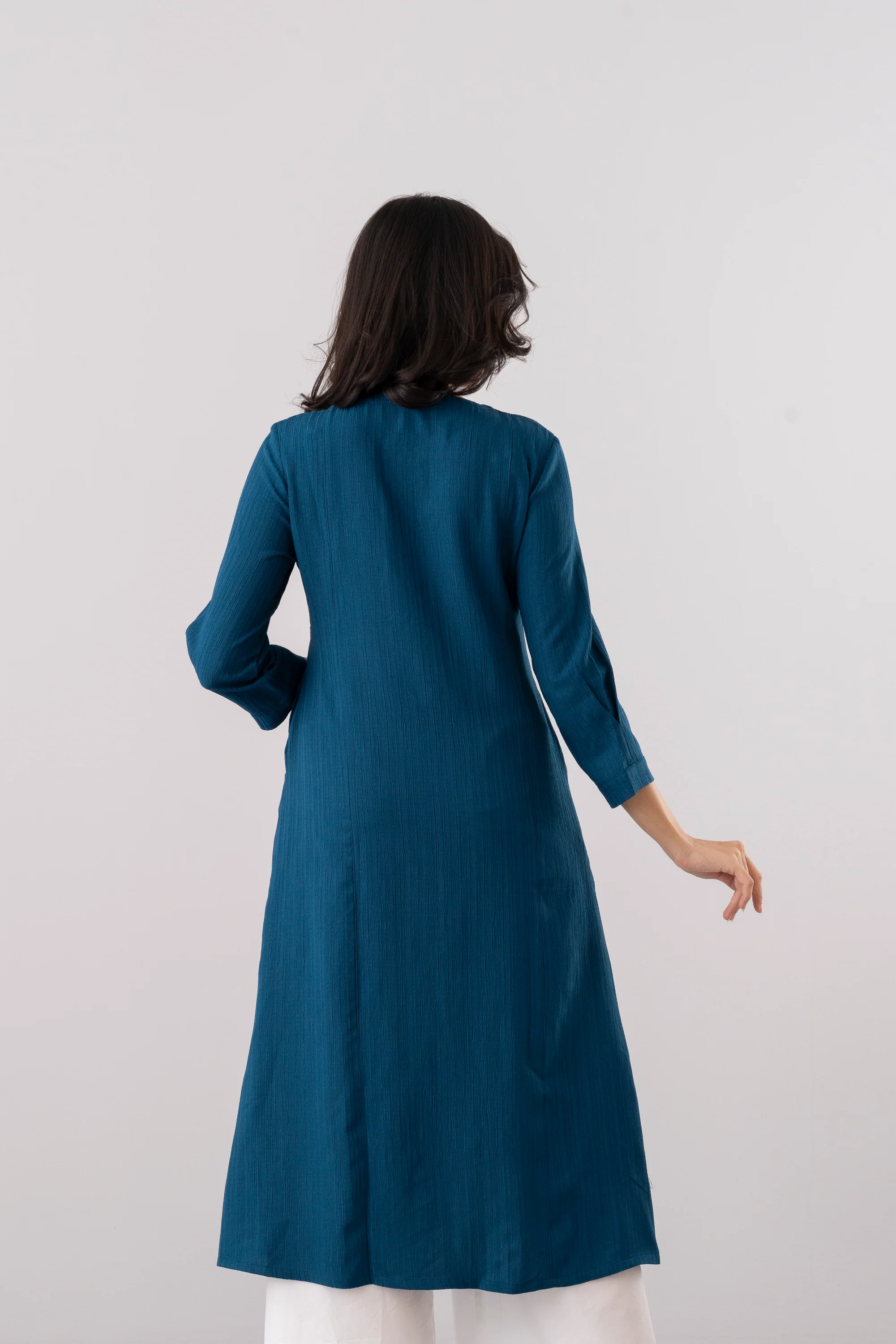 Smart Fit Embroidered Ethnic Kurta - Image 10