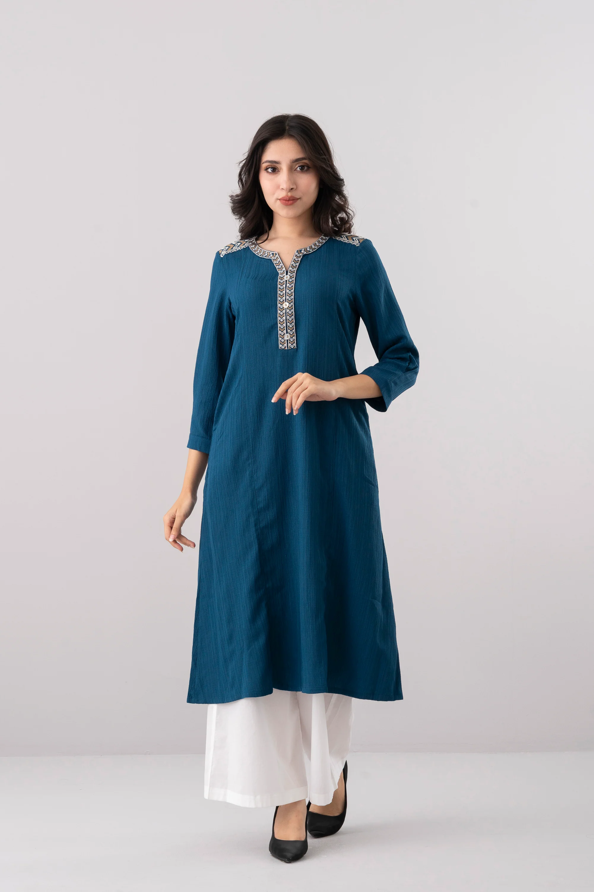 Smart Fit Embroidered Ethnic Kurta - Image 7
