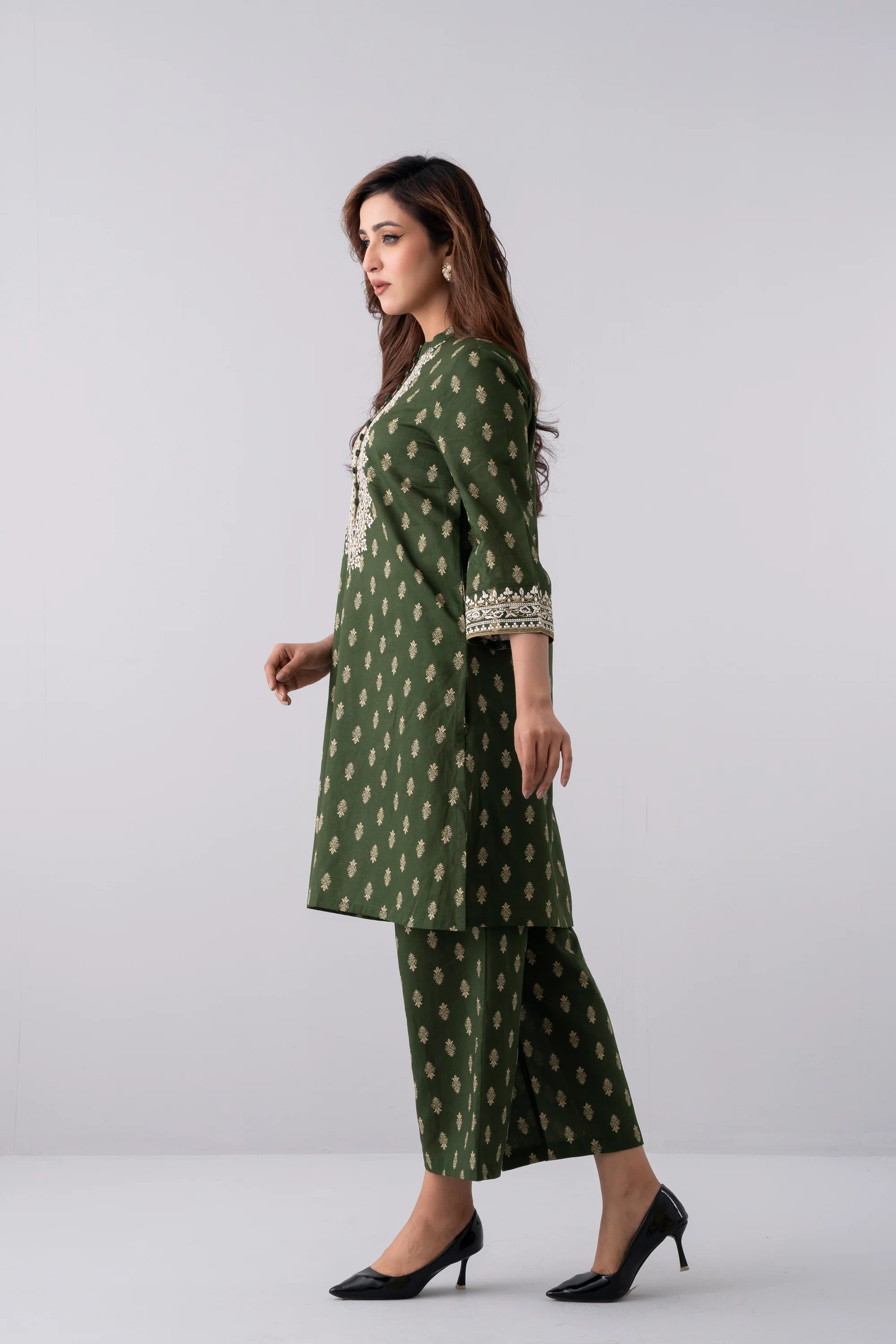 Smart Fit Embroidered Ethnic Kurta - Image 9