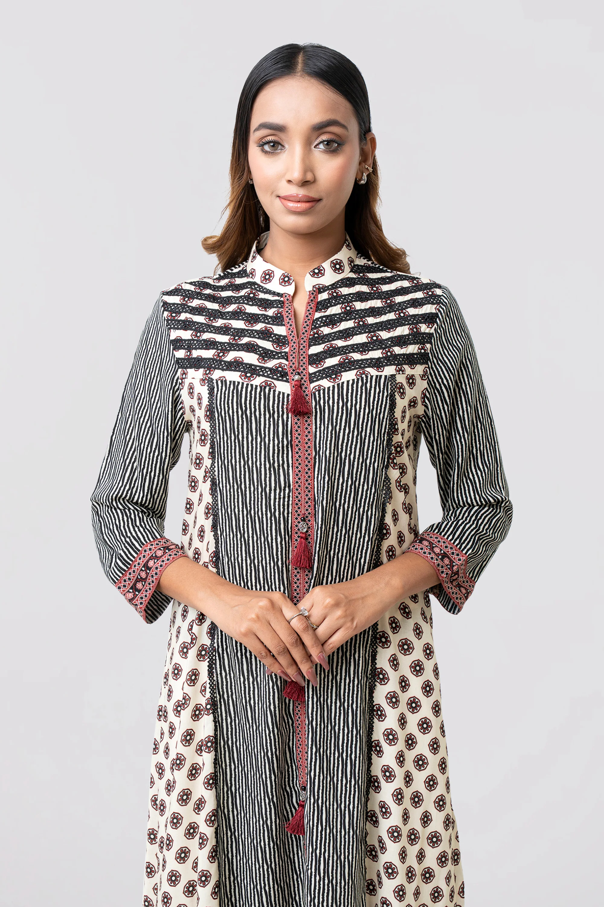 Women's Ethnic Kurta - Image 4