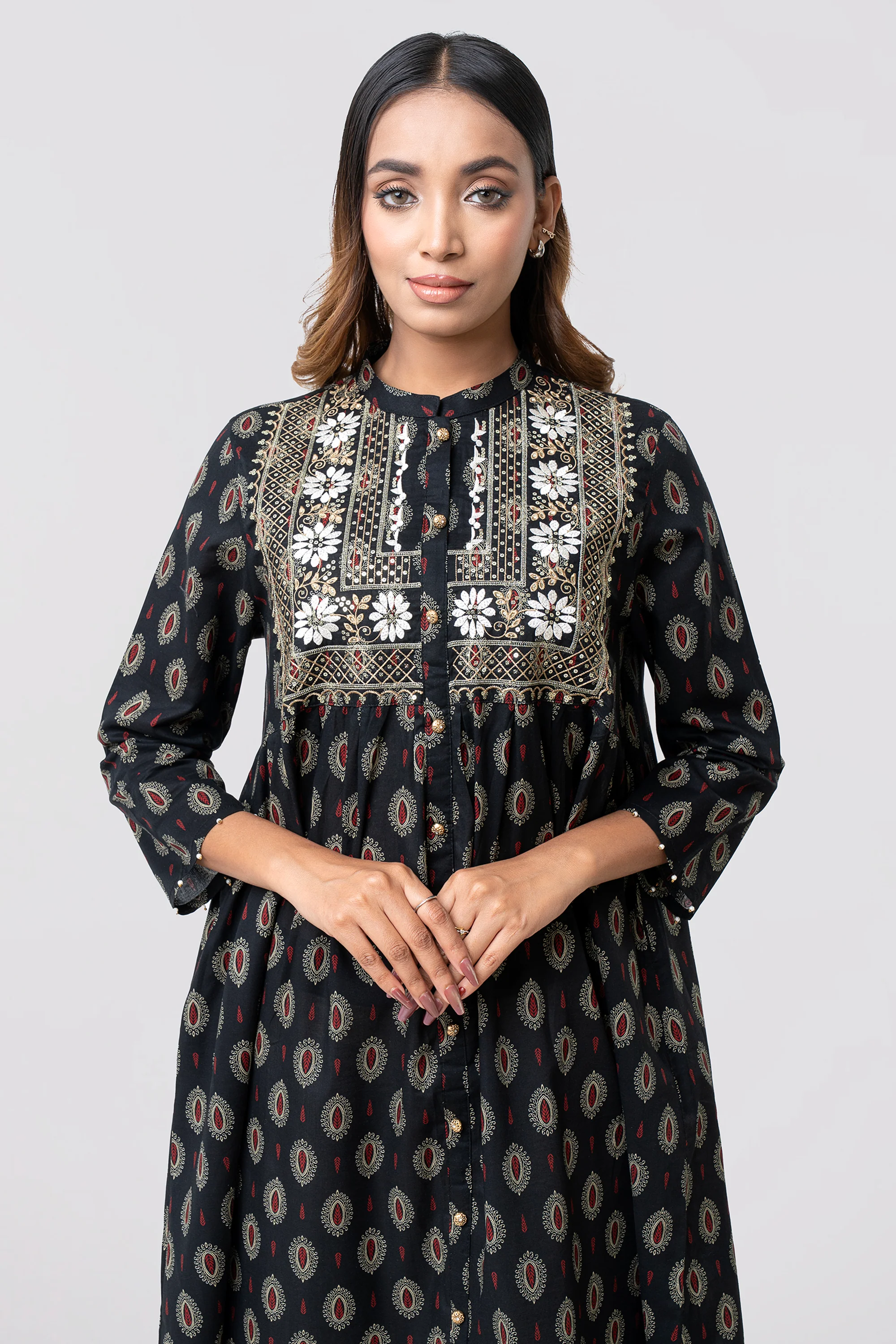 Smart Fit Embroidered Ethnic Kurta - Image 3