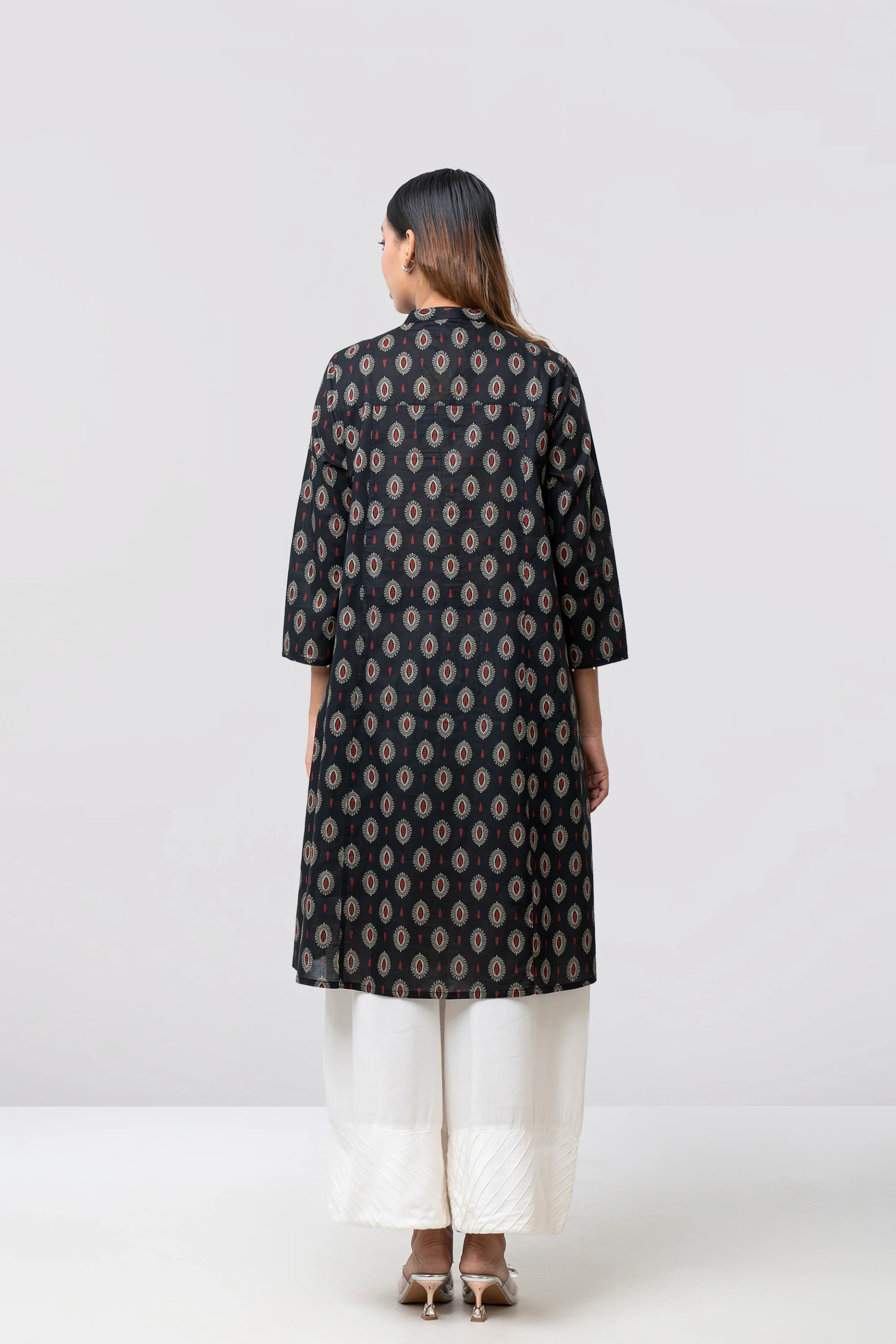 Smart Fit Embroidered Ethnic Kurta - Image 4