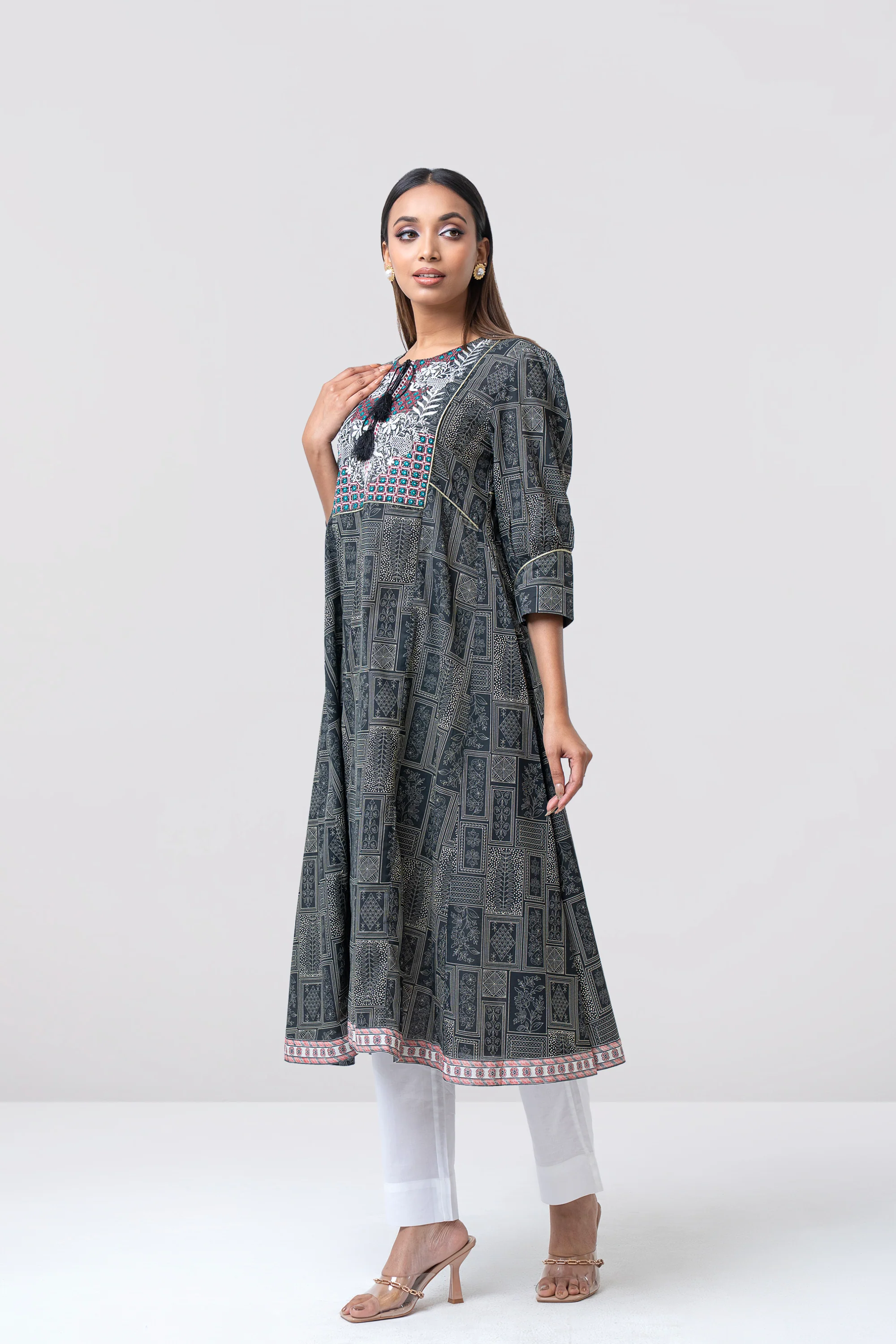 Smart Fit Embroidered Ethnic Kurta - Image 10