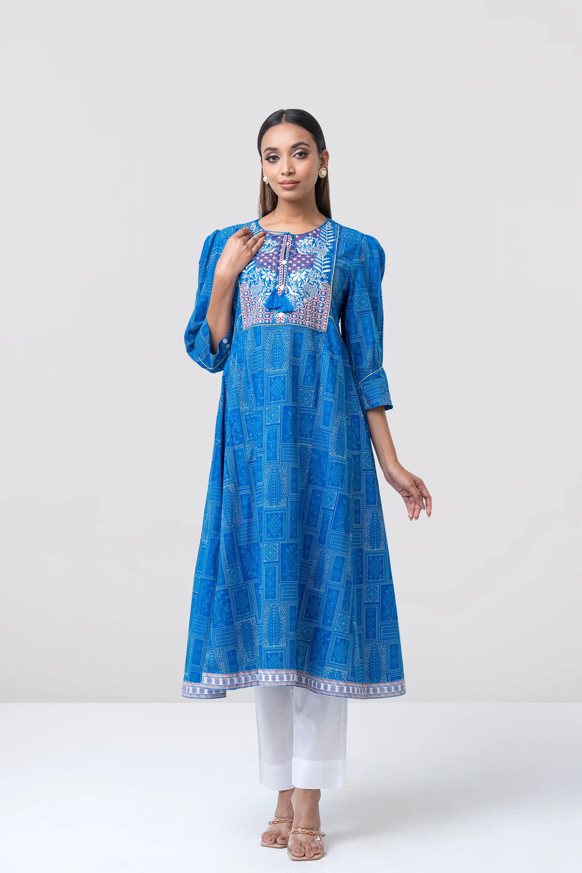 Smart Fit Embroidered Ethnic Kurta - Image 3