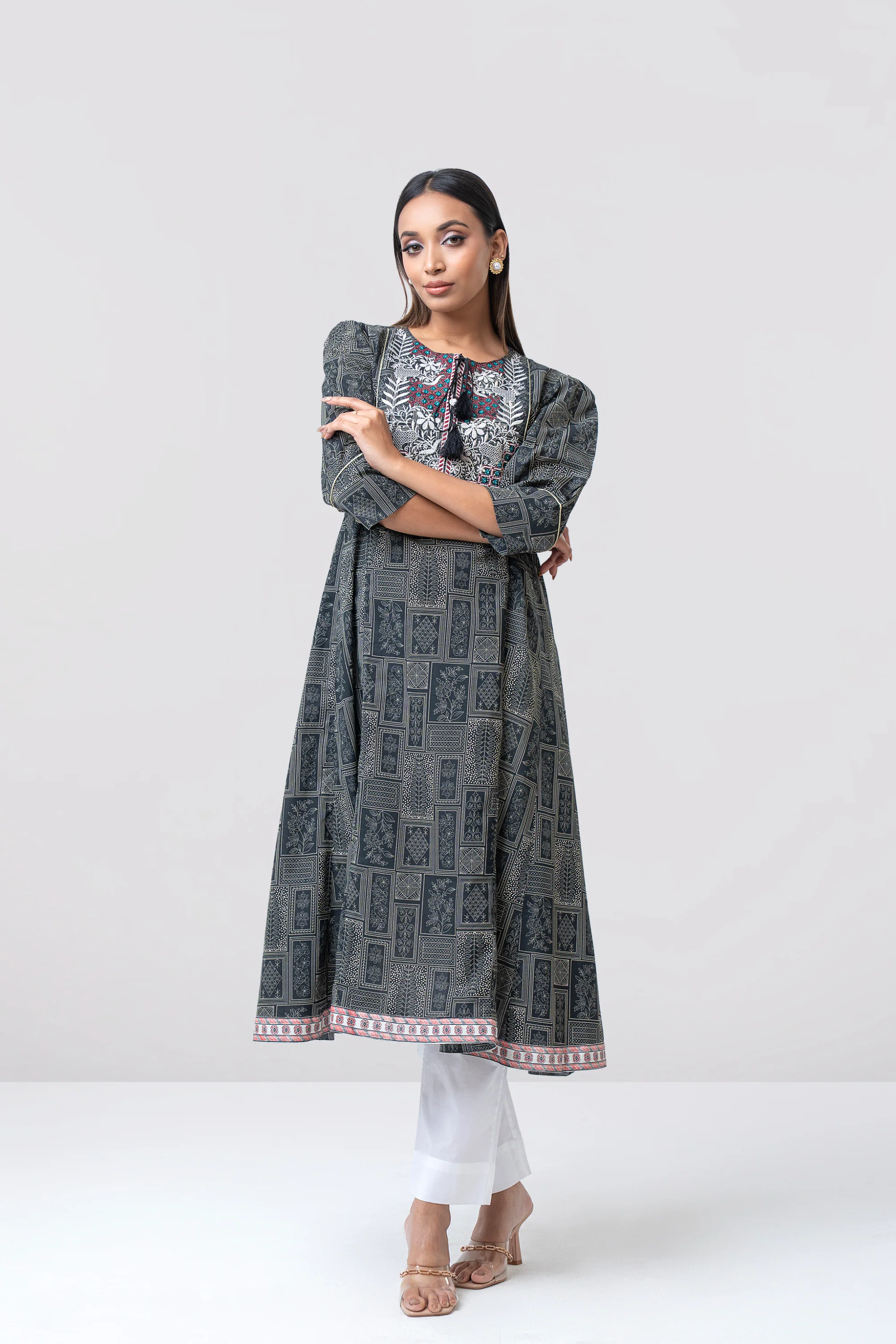Smart Fit Embroidered Ethnic Kurta - Image 7