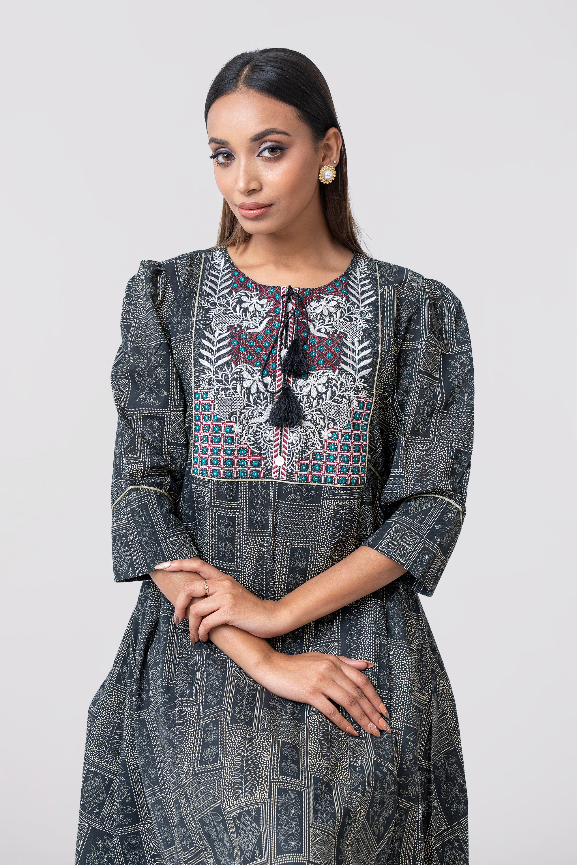 Smart Fit Embroidered Ethnic Kurta - Image 8