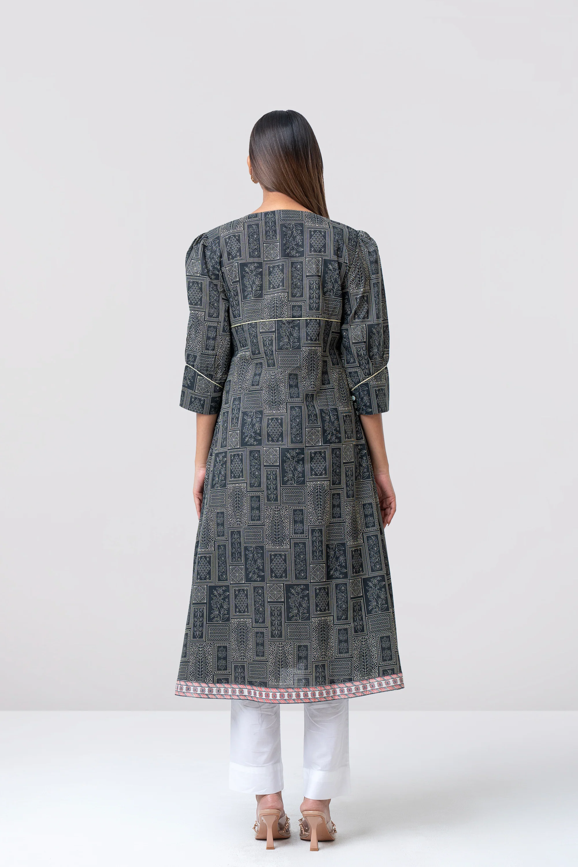 Smart Fit Embroidered Ethnic Kurta - Image 9