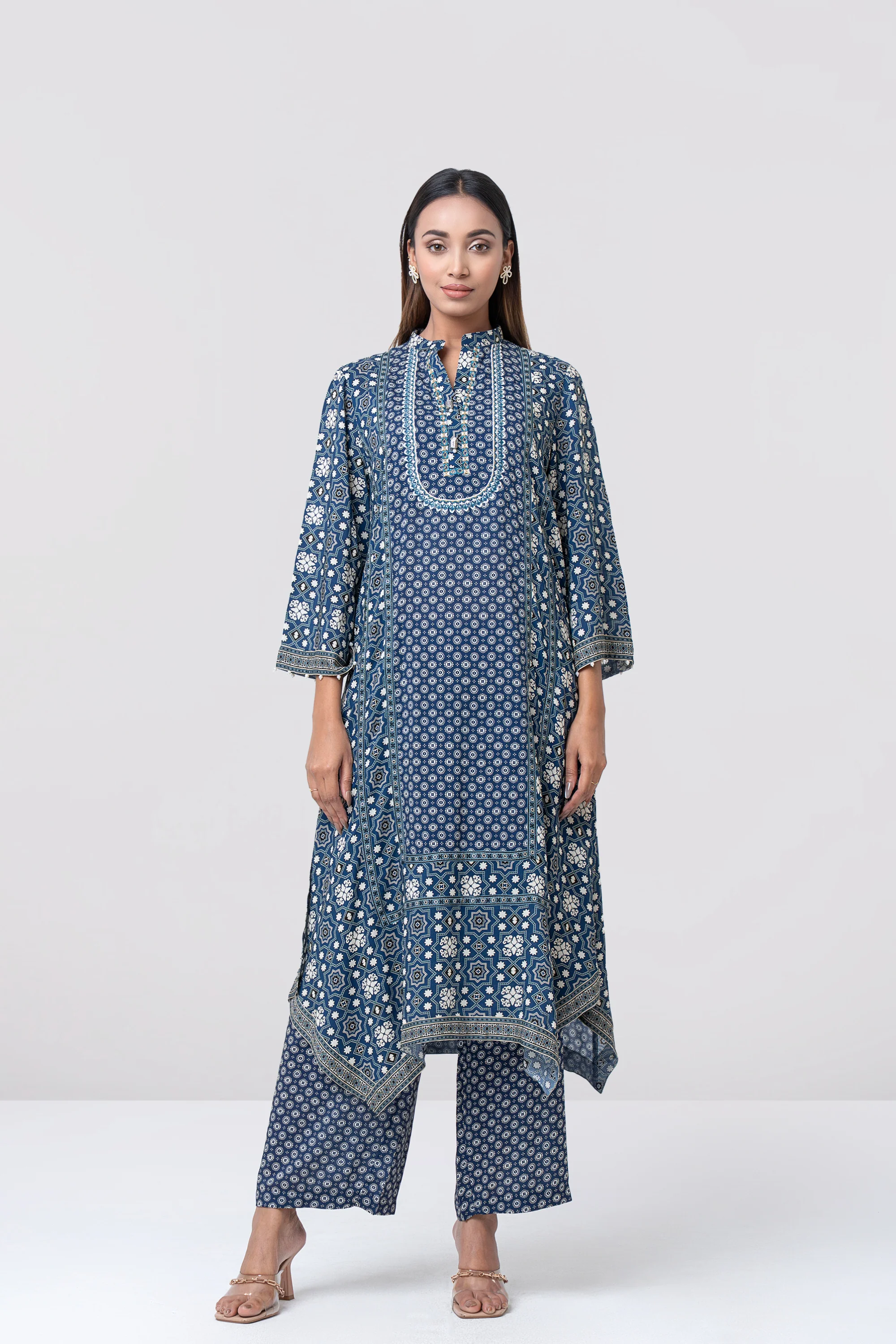 Smart Fit Embroidered Viscose Ethnic Kurta - Image 6