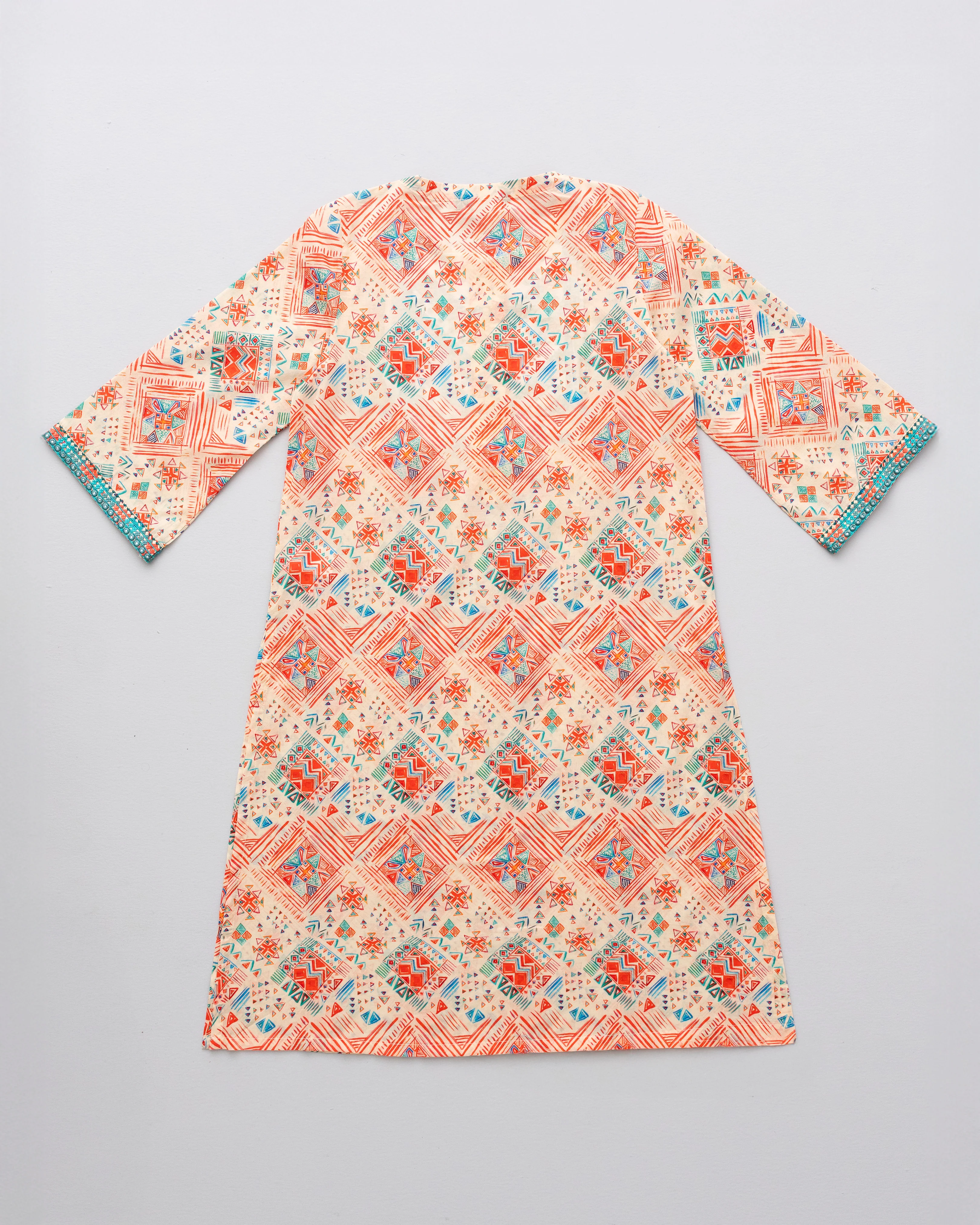 Relaxed Fit One-Piece Ethnic Kurta - Image 2