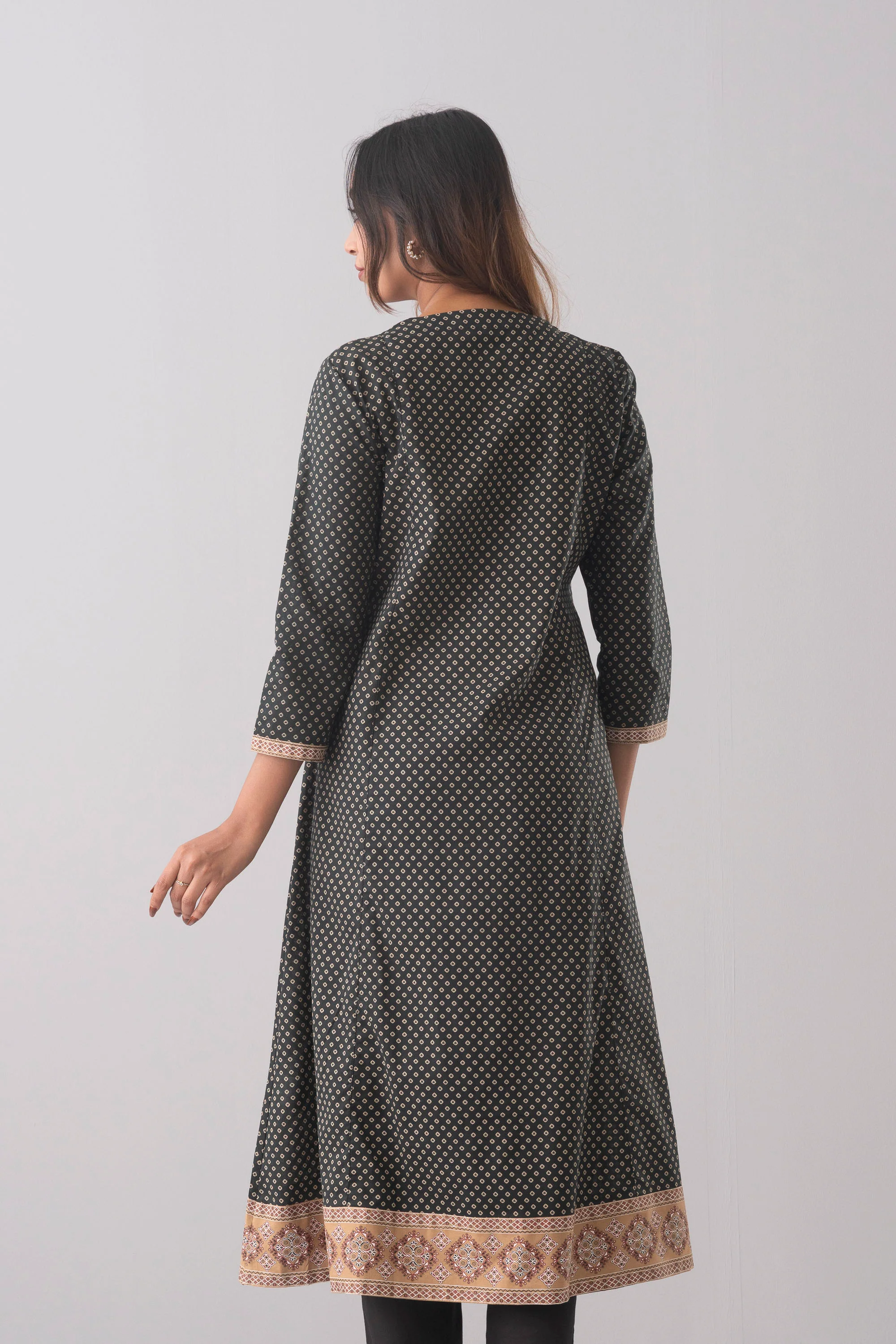 Smart Fit Printed Ethnic Kurta - Image 10