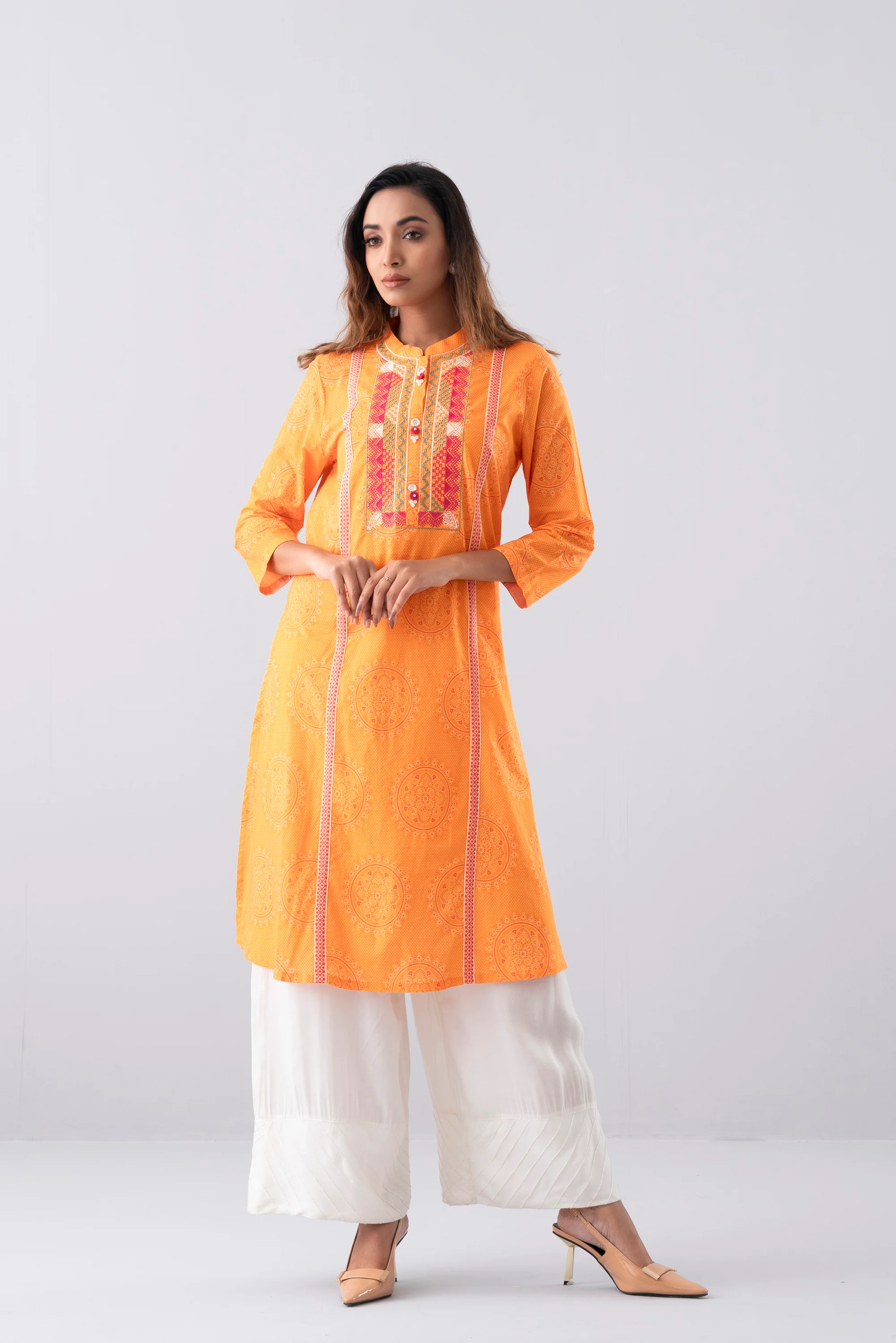 Relaxed Fit Printed Ethnic Kurta - Image 7