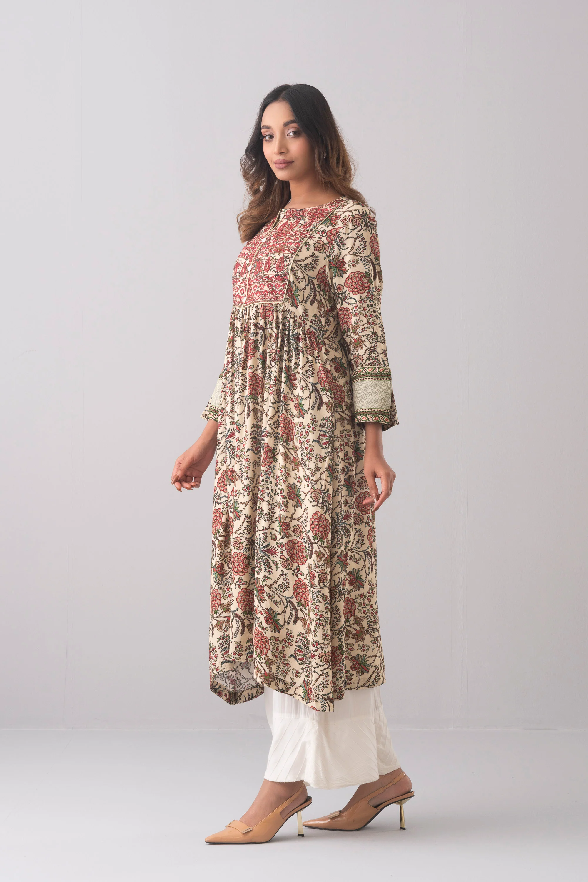 Smart Fit One-Piece Ethnic Kurta - Image 3