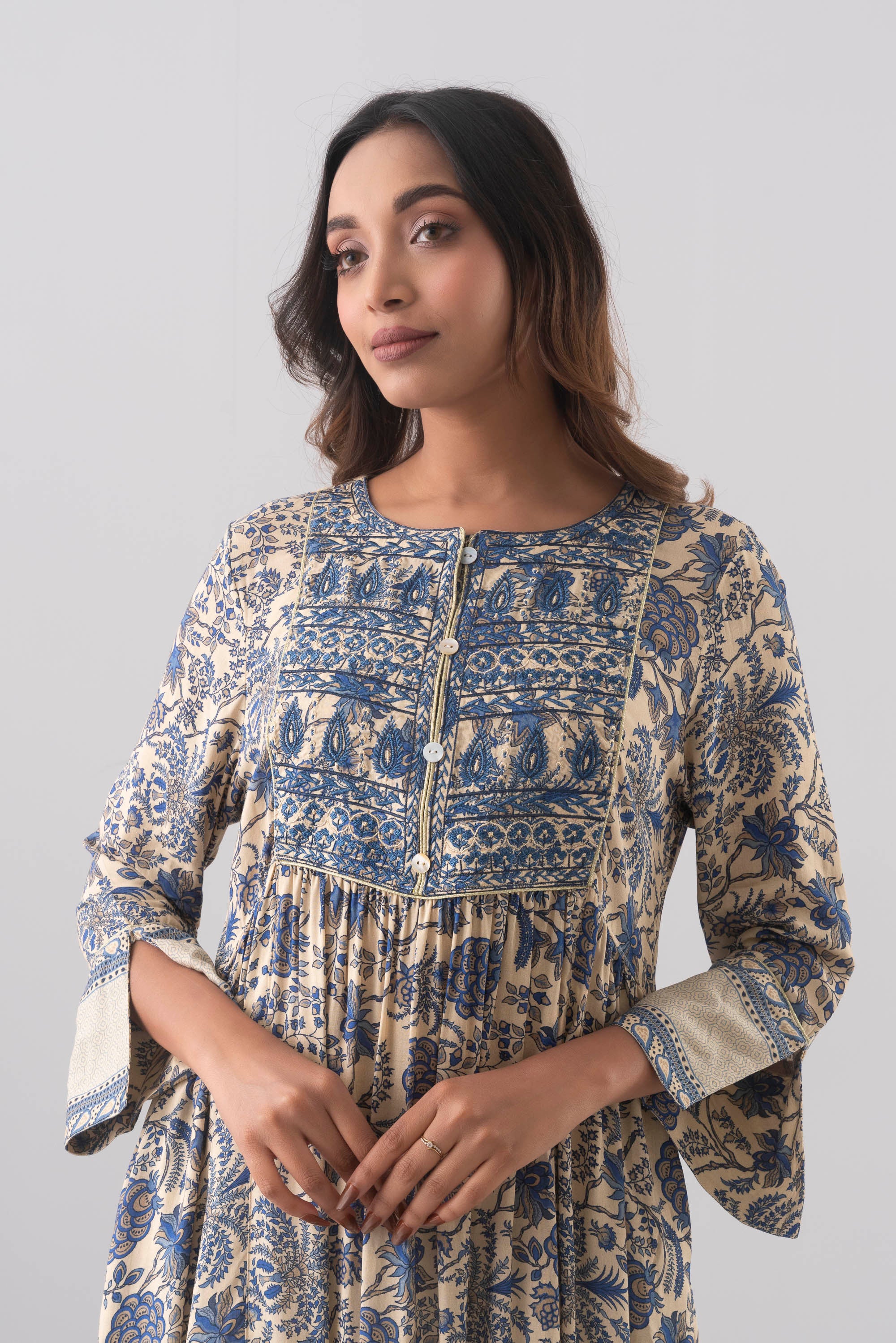 Smart Fit One-Piece Ethnic Kurta - Image 8
