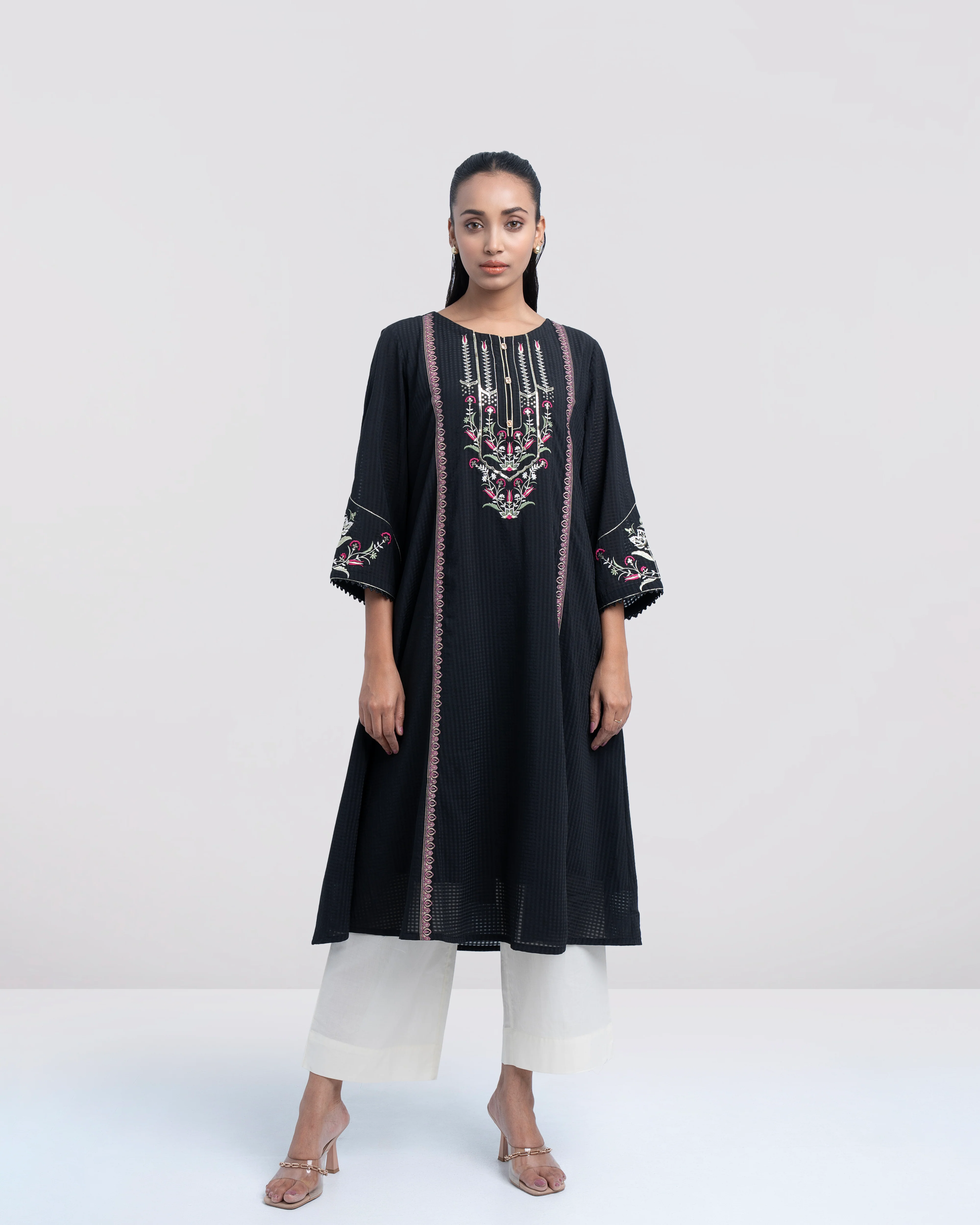Relaxed Fit Ethnic Kurta - Image 2