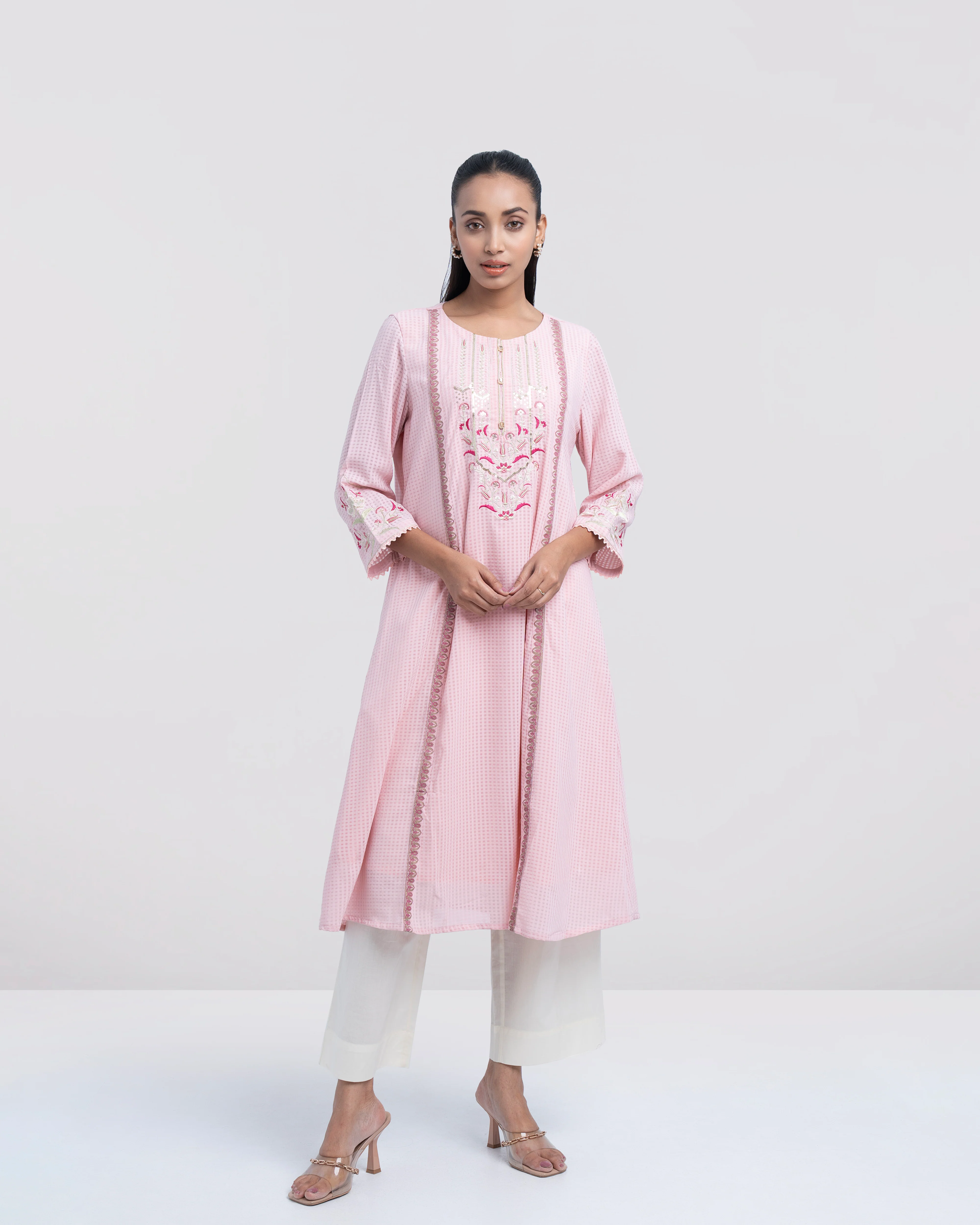 Relaxed Fit Ethnic Kurta - Image 8