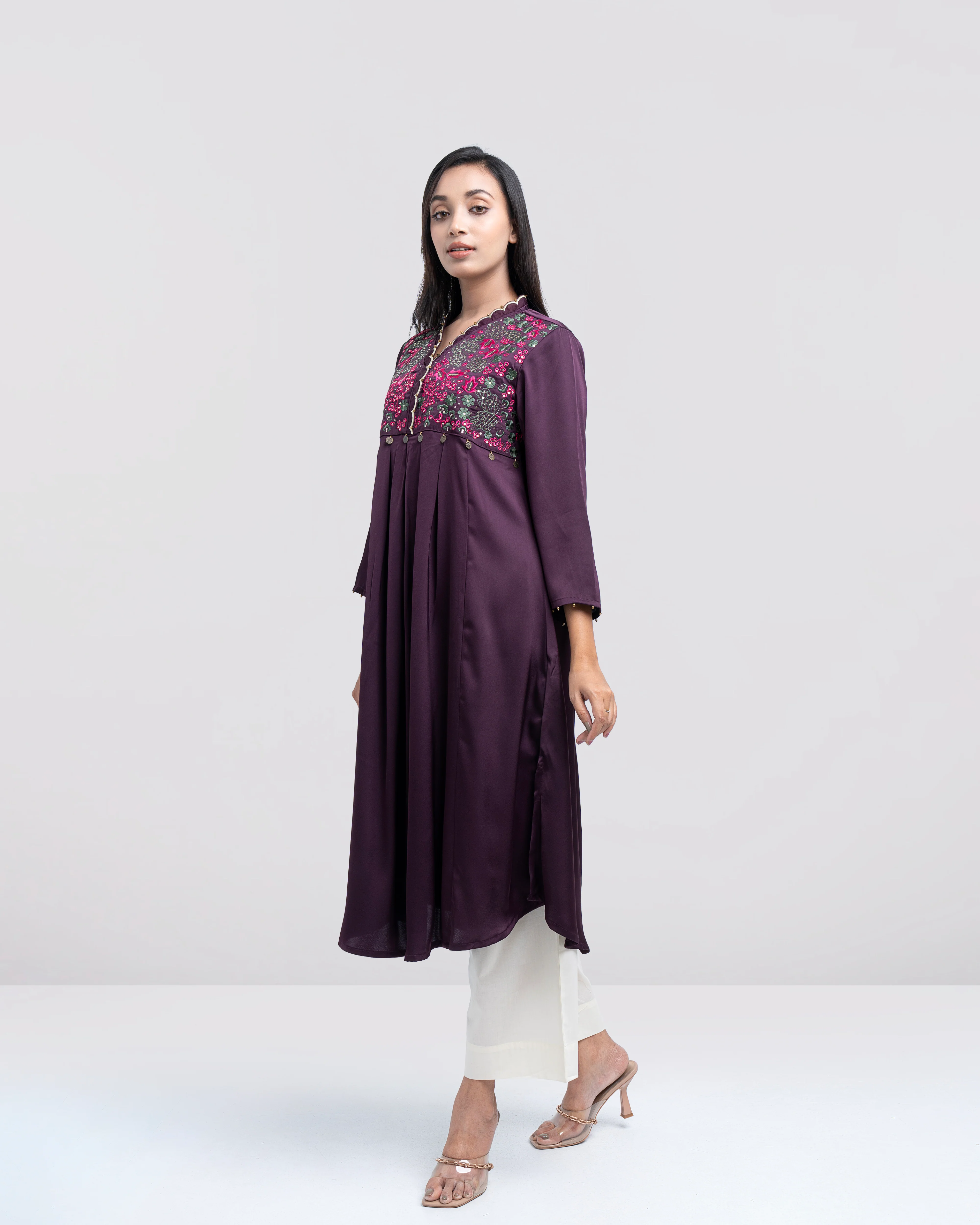 Smart Fit Scallop-Embroidered Satin Ethnic Kurta - Image 3