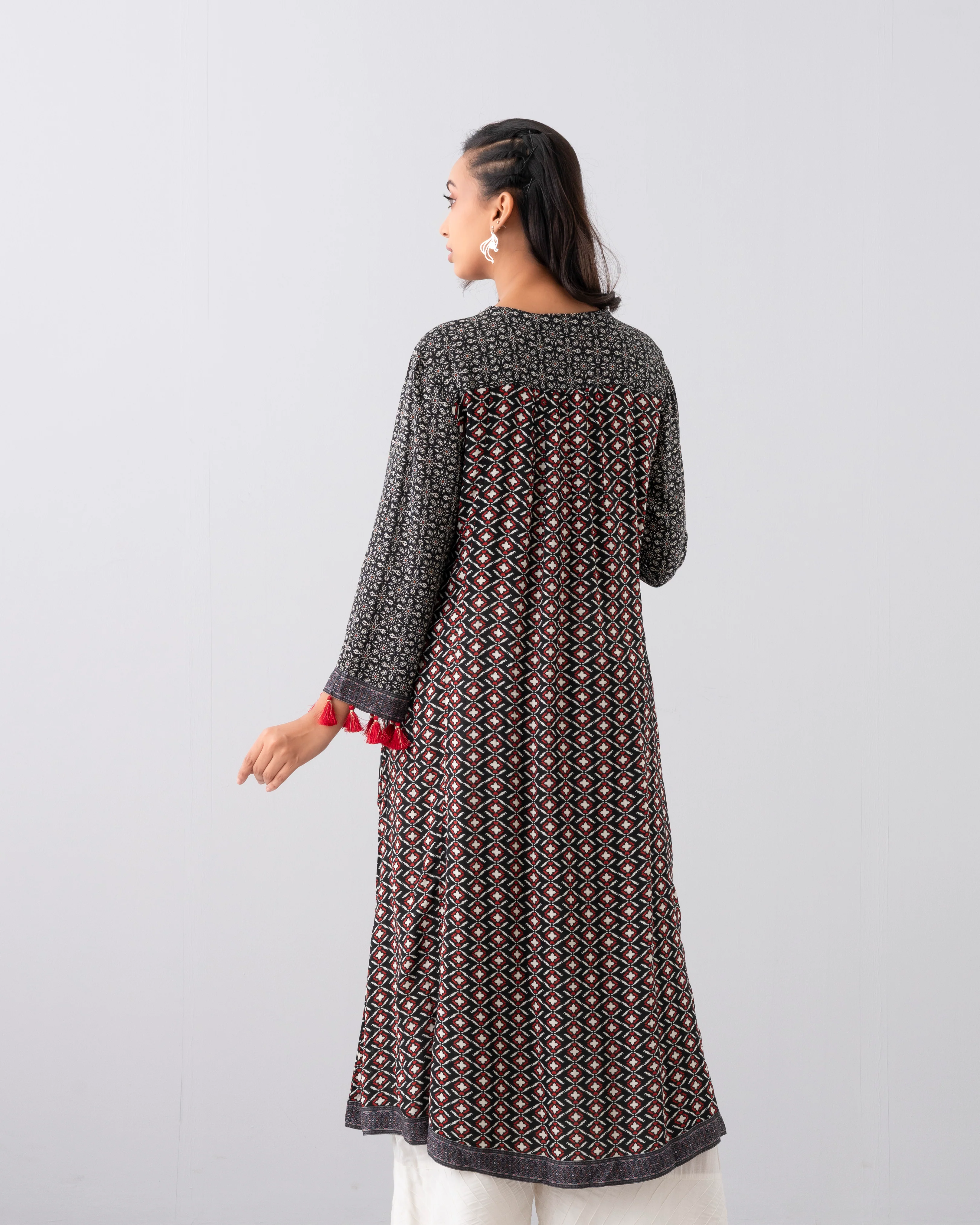 Smart Fit One-Piece Ethnic Kurta - Image 11