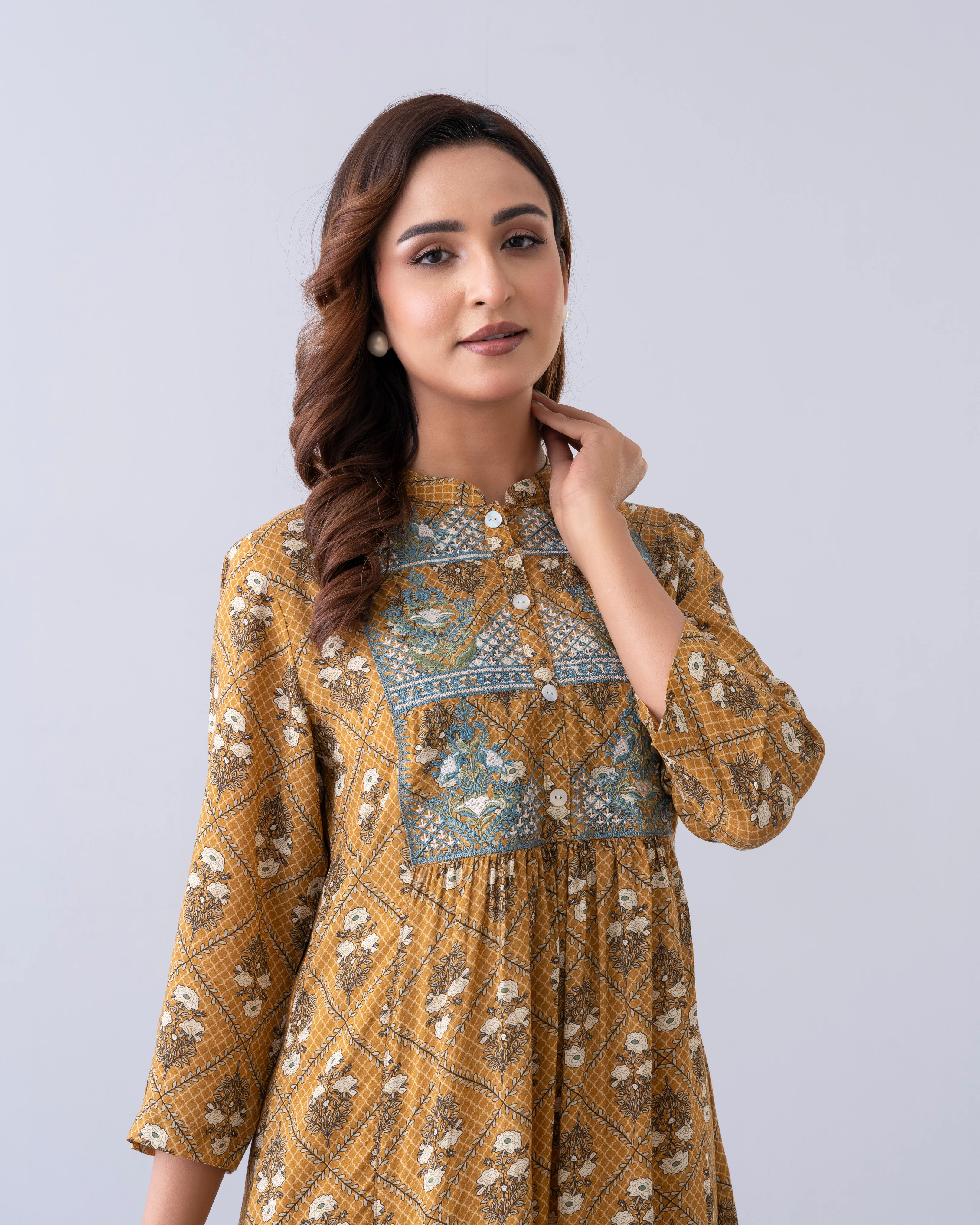 Smart Fit One-Piece Ethnic Kurta - Image 2