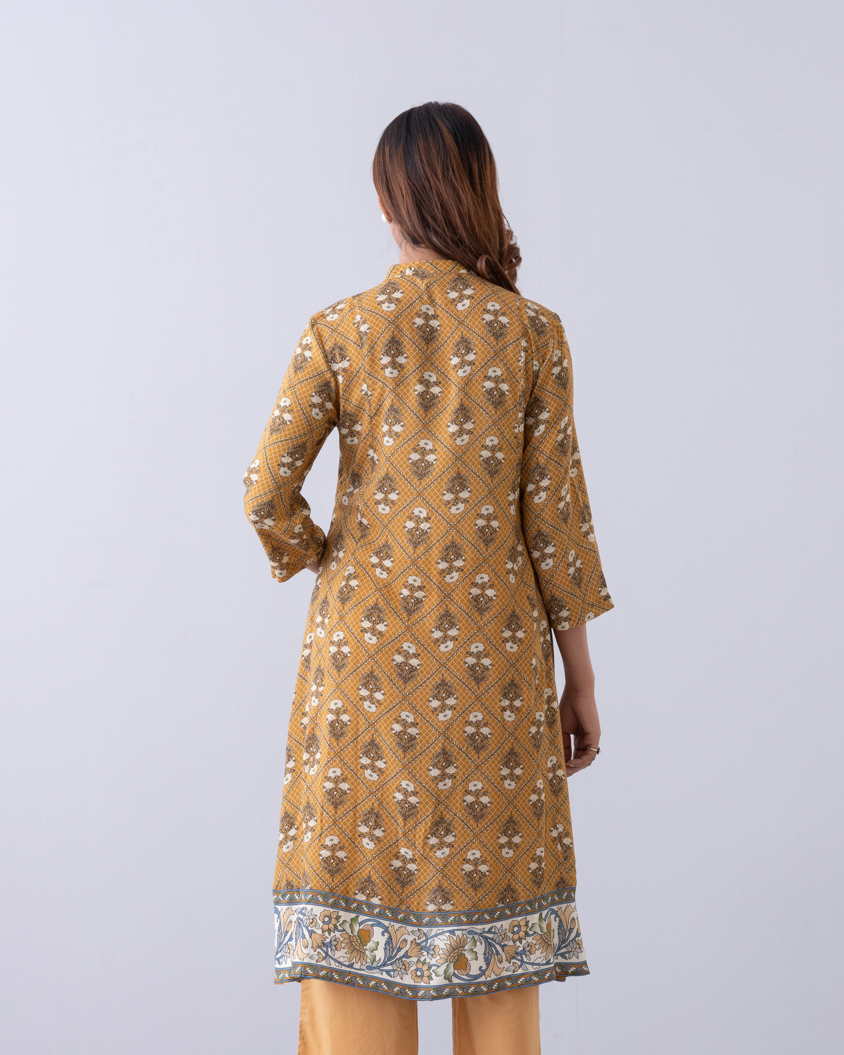 Smart Fit One-Piece Ethnic Kurta - Image 5